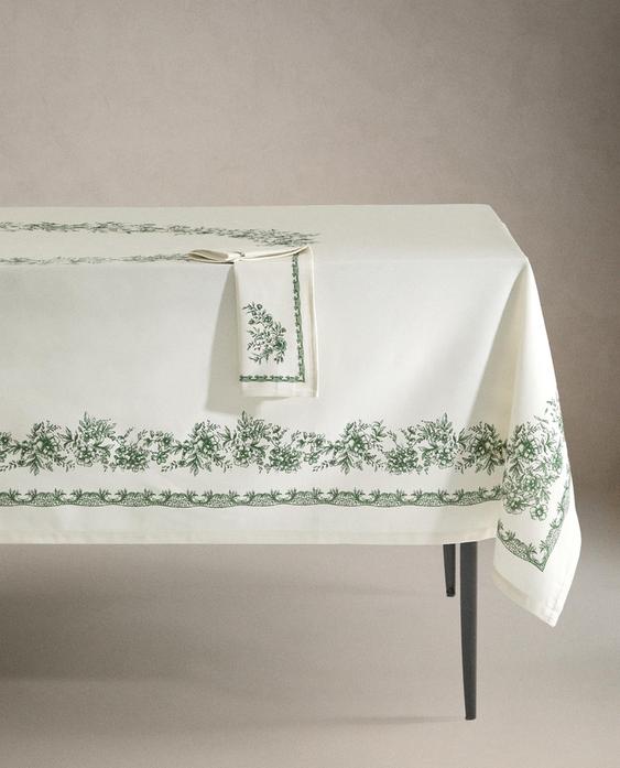 FLORAL SATIN TABLECLOTH
