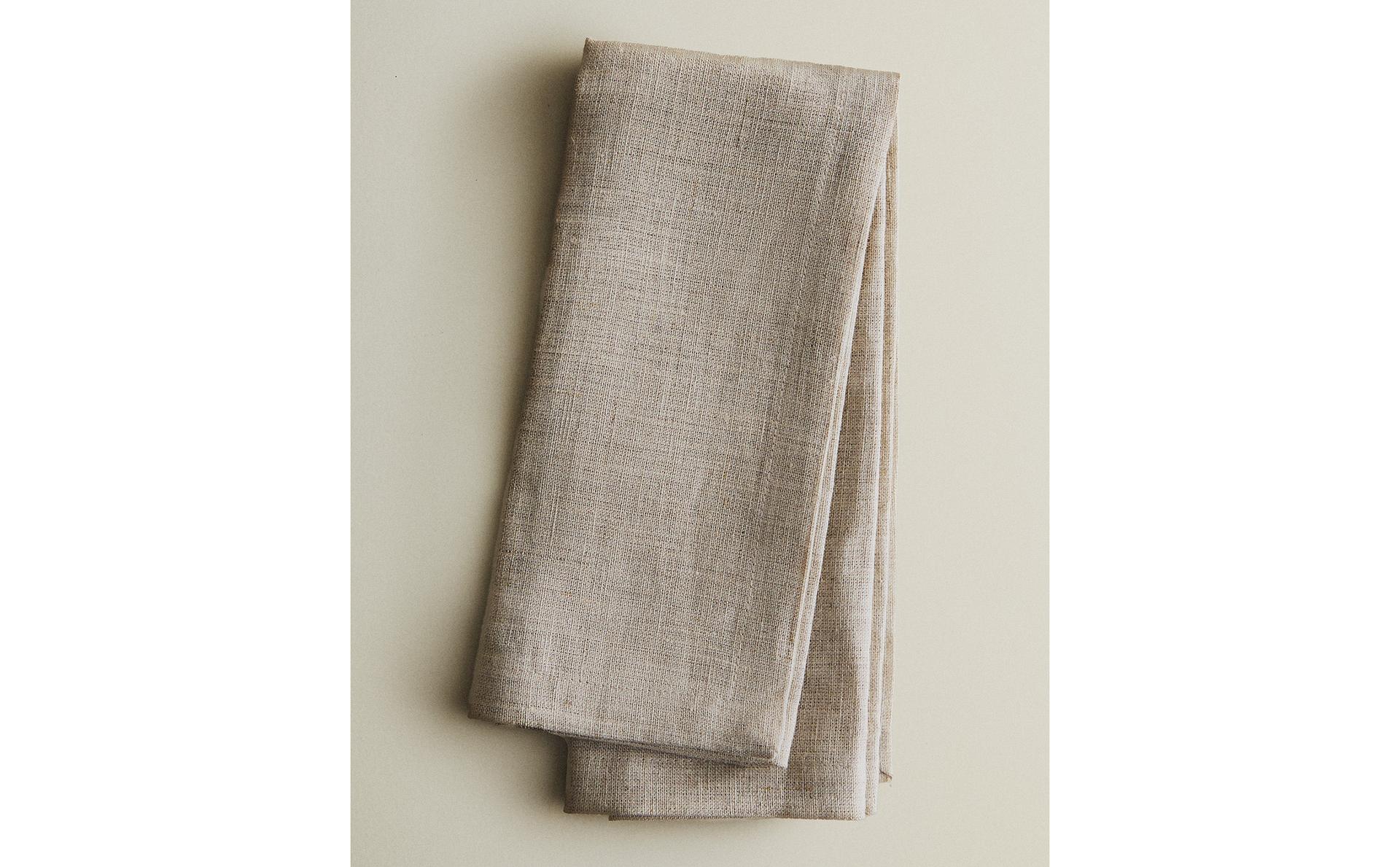 LOT DE SERVIETTES LIN COULEUR UNIE LOT DE SERVIETTES LIN COULEUR UNIE