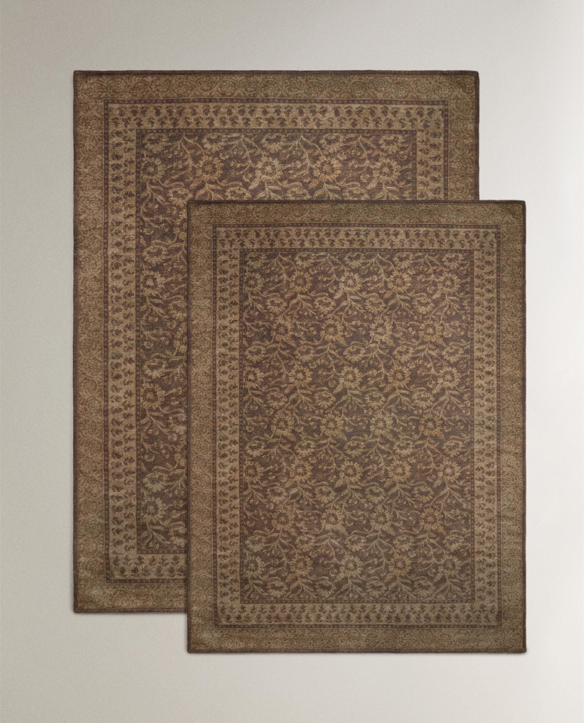 VINTAGE FLORAL RUG product thumbnail 5