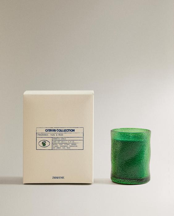 (155 G) YUZU & MUSK SCENTED CANDLE