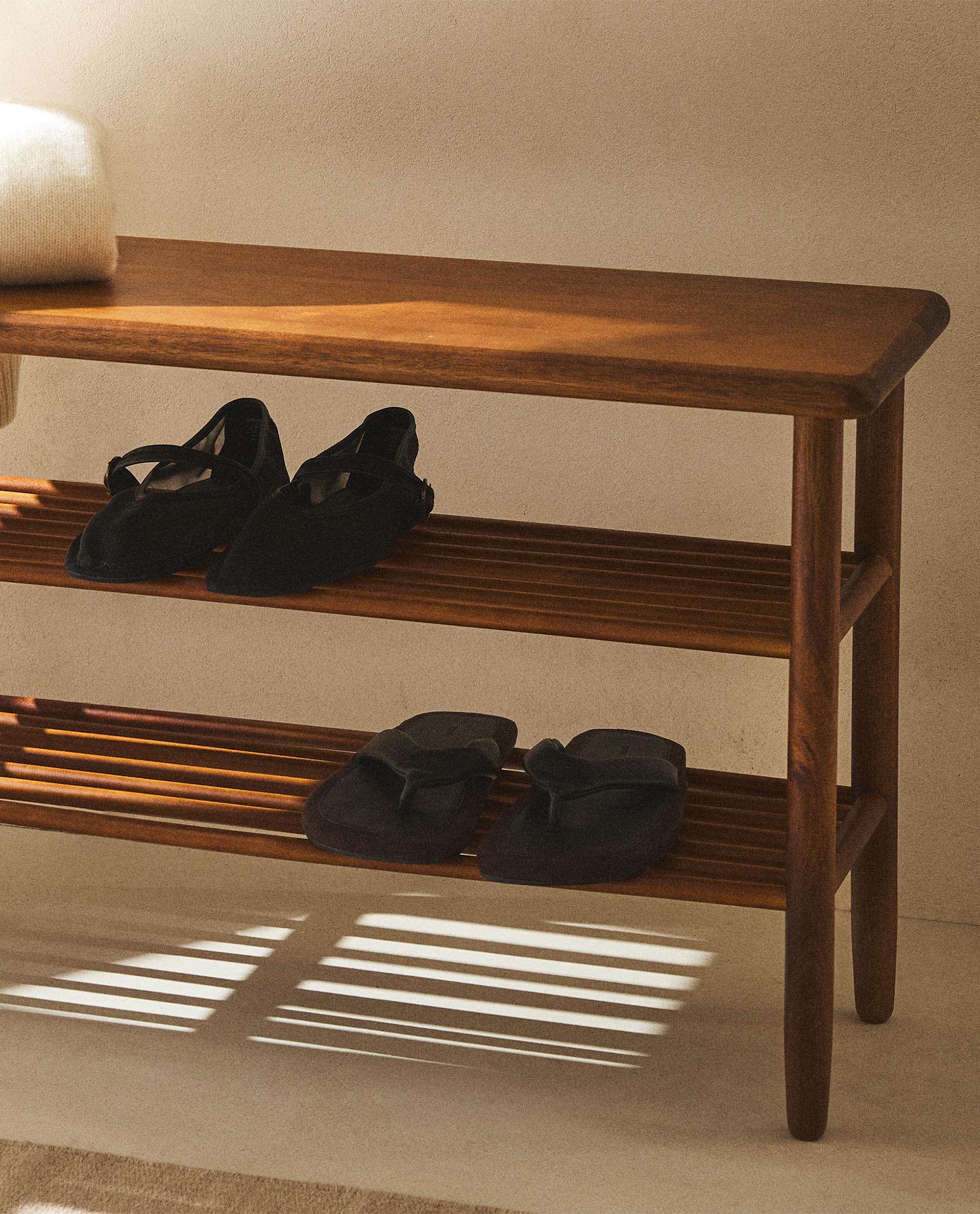 ACACIA WOOD SHOE BENCH