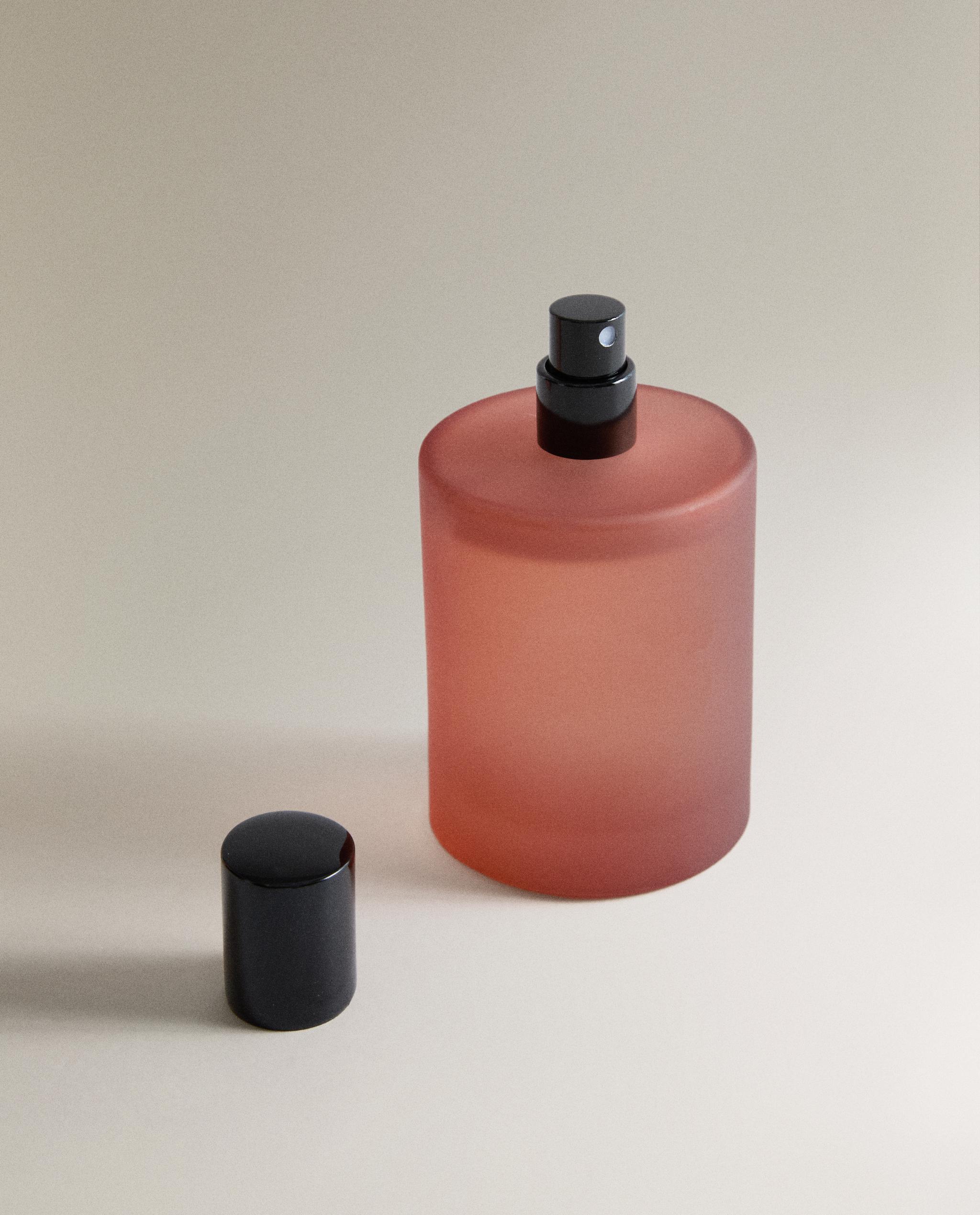 (100 ML) POPPY FIELDS FABRIC FRESHENER SPRAY product thumbnail 4
