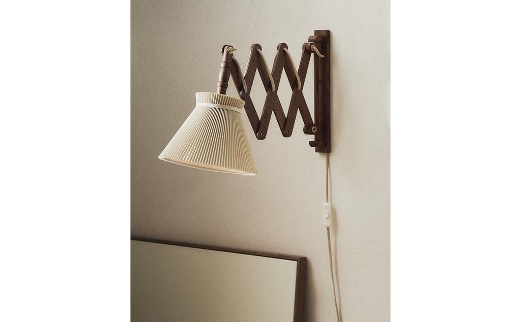 LAMP | WOODEN WALL LIGHT