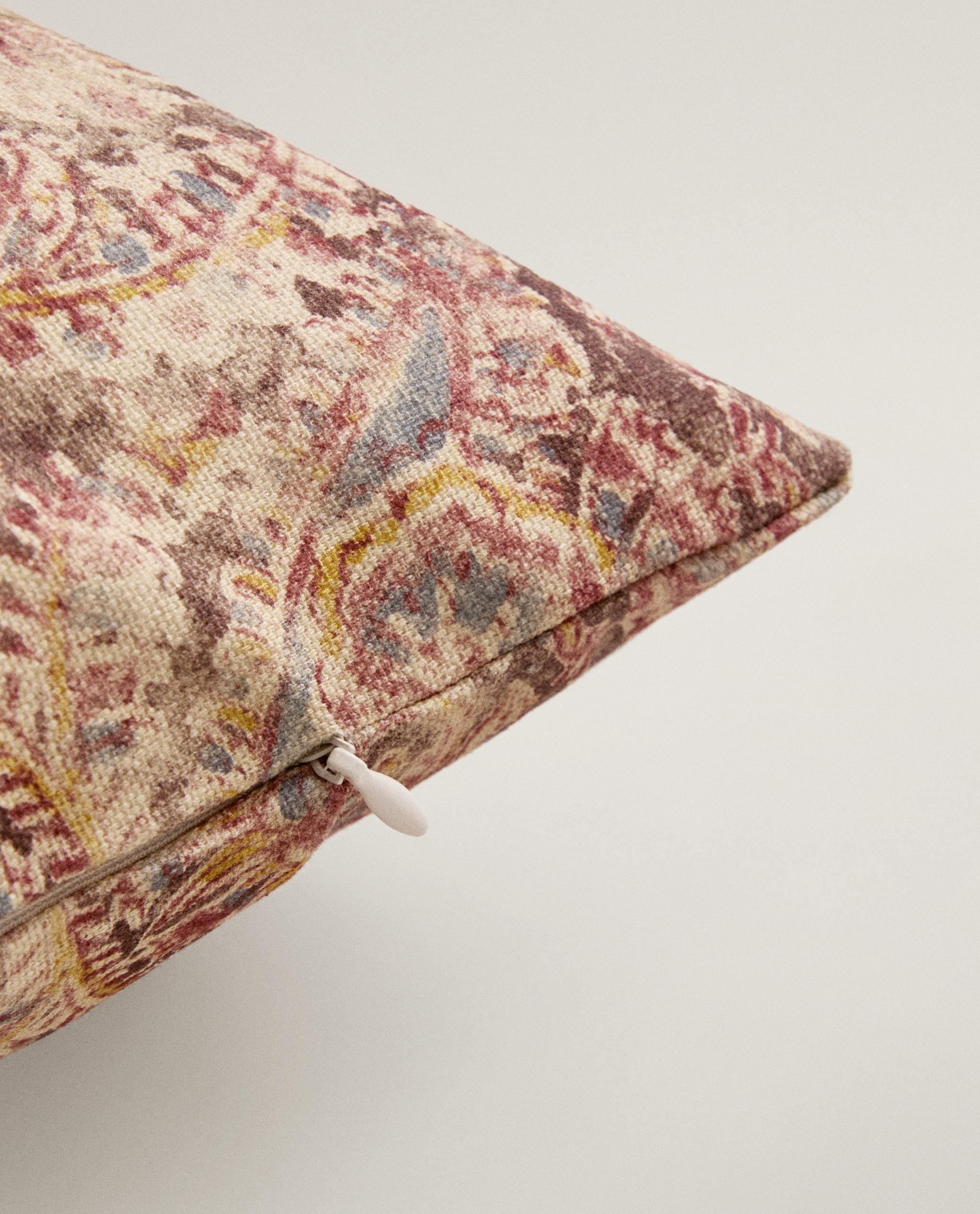 FLORAL CUSHION COVER product thumbnail 4
