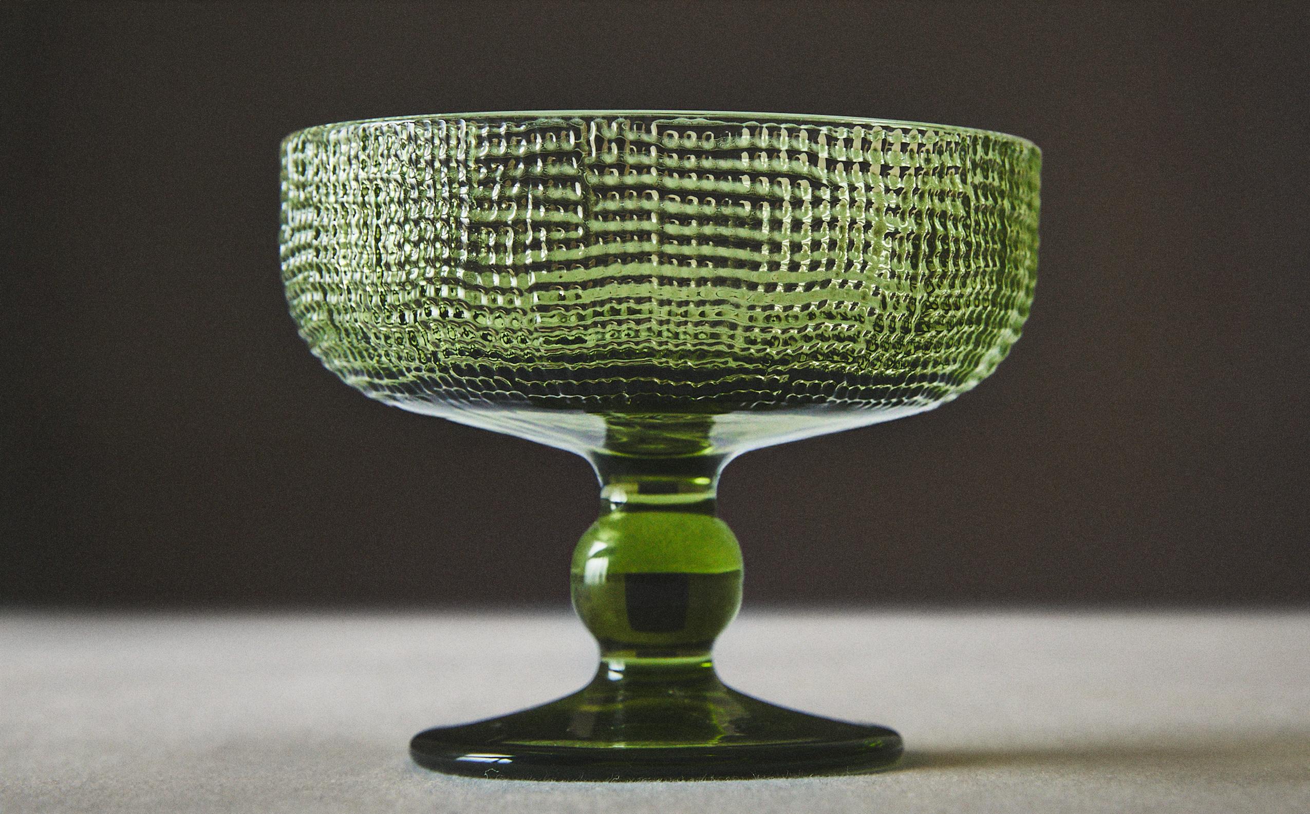 RAISED DESIGN GLASS ICE-CREAM CUP product thumbnail 3