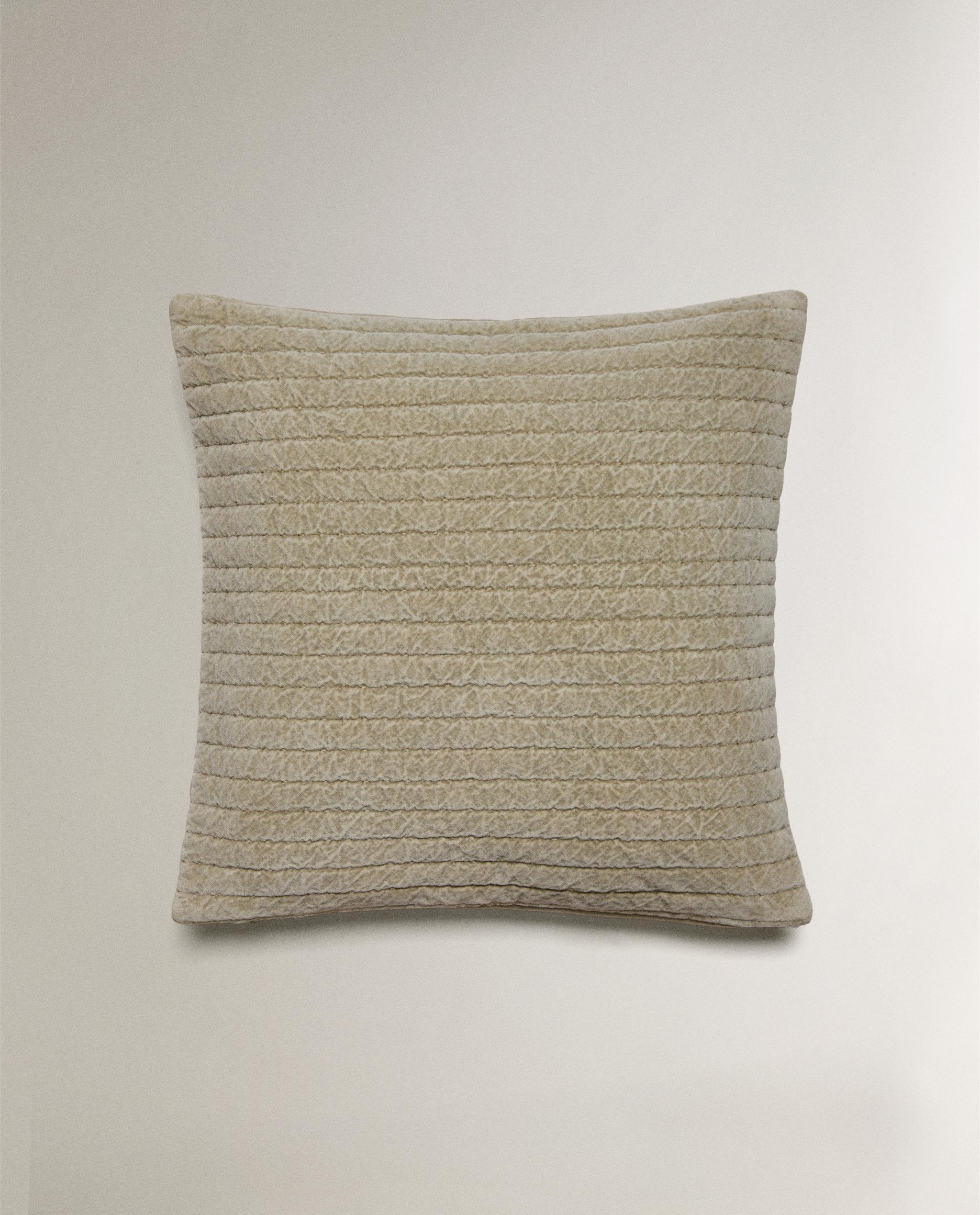 キルティング クッションカバー | Zara Home 日本/Japan