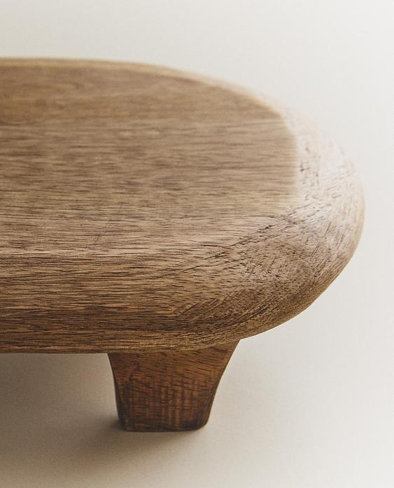 脚付きウッド カッティングボード