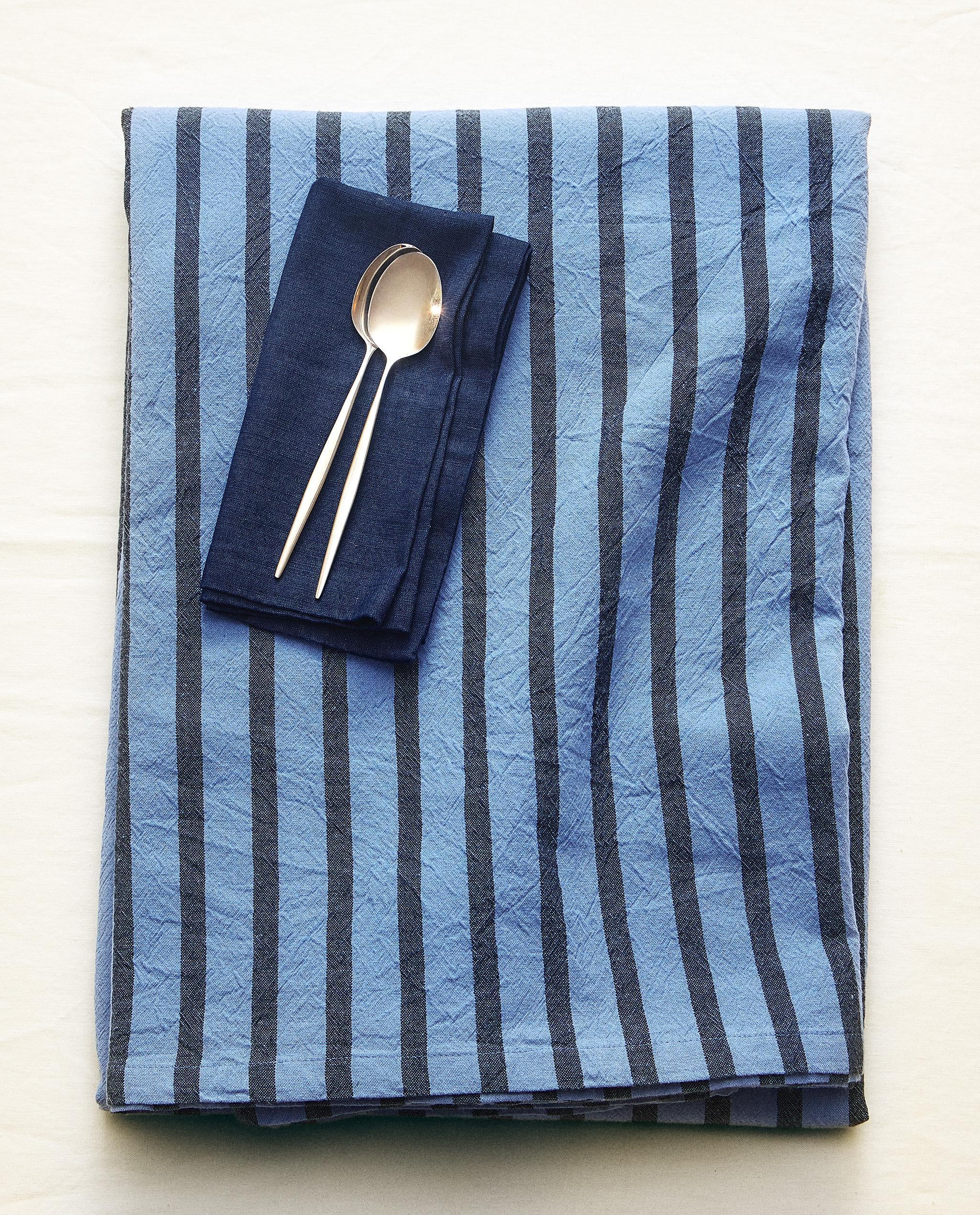 DYED THREAD STRIPED TABLECLOTH product thumbnail 11