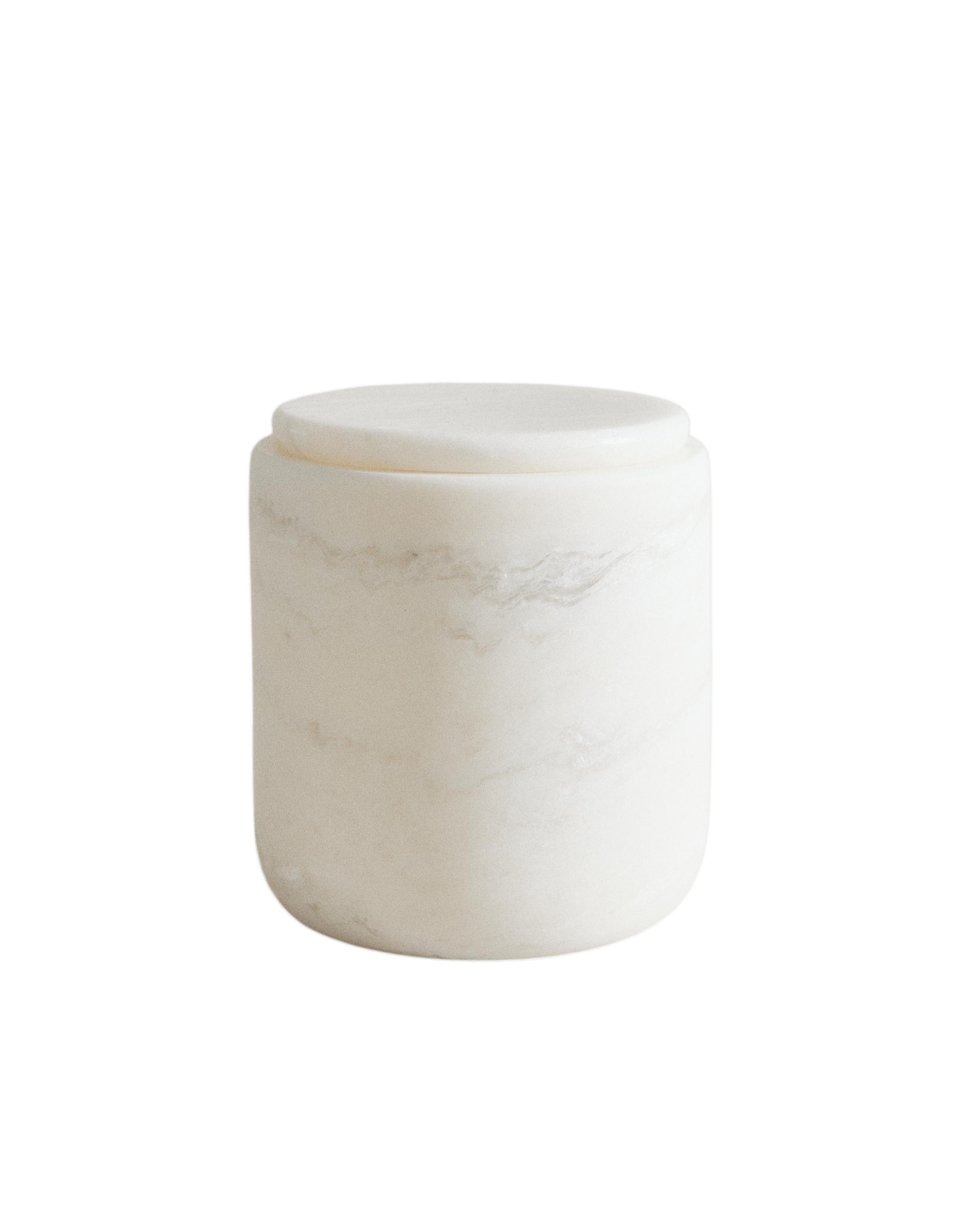 WHITE MARBLE BATHROOM ORGANISER JAR product thumbnail 4