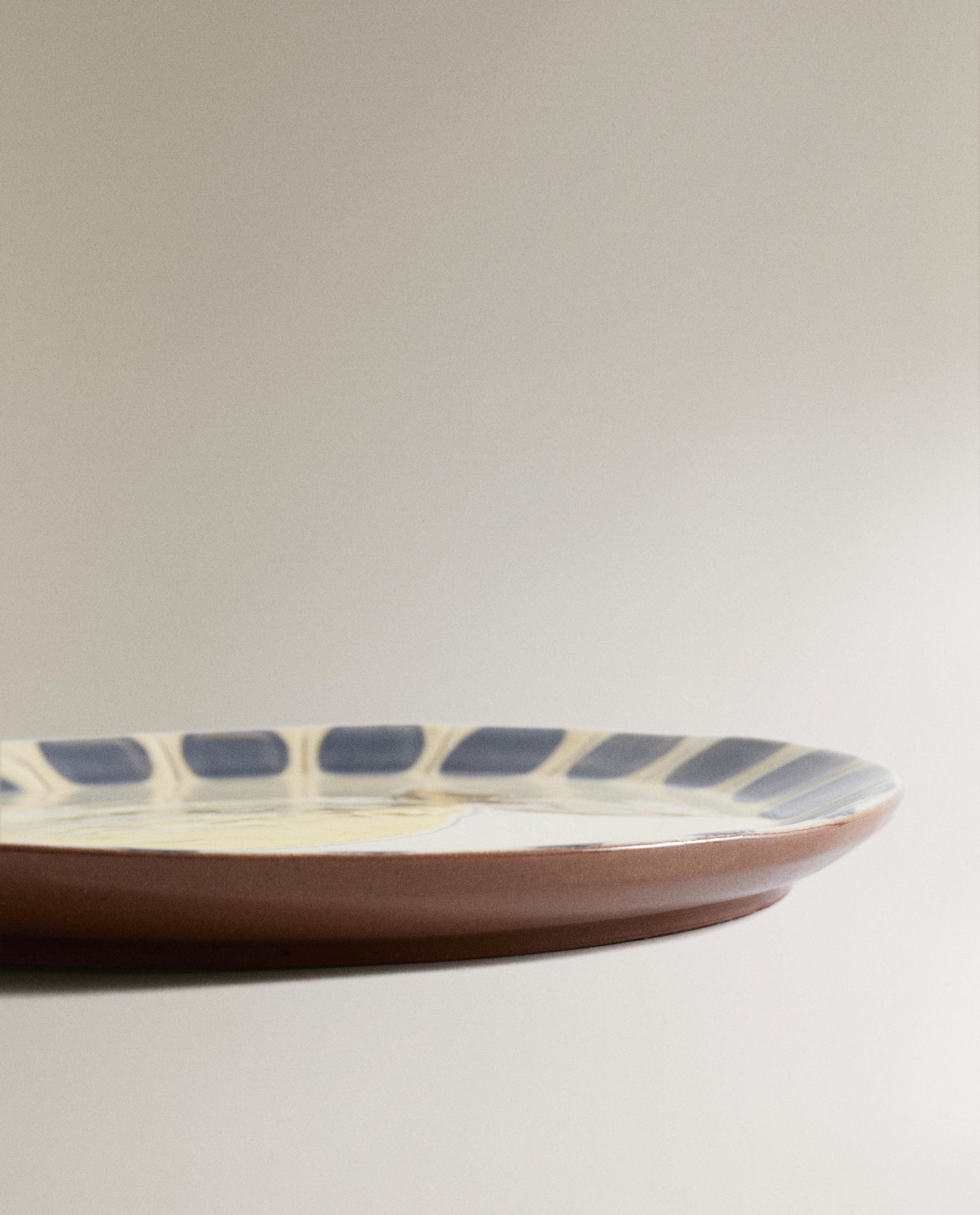 EARTHENWARE DESSERT PLATE WITH FRUIT DESIGN product thumbnail 3