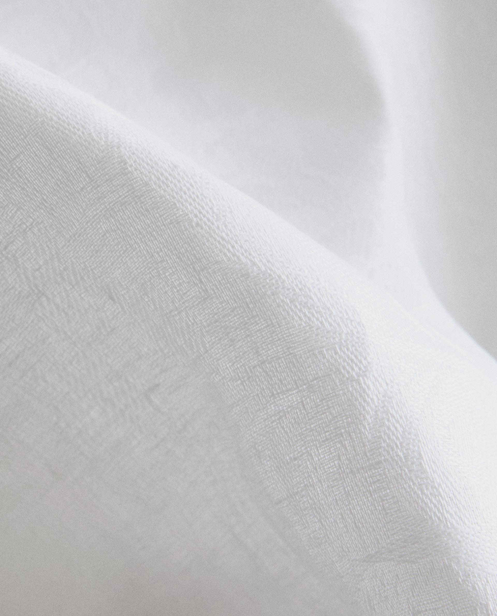 LINEN JACQUARD TABLECLOTH WITH LACE TRIM product thumbnail 9