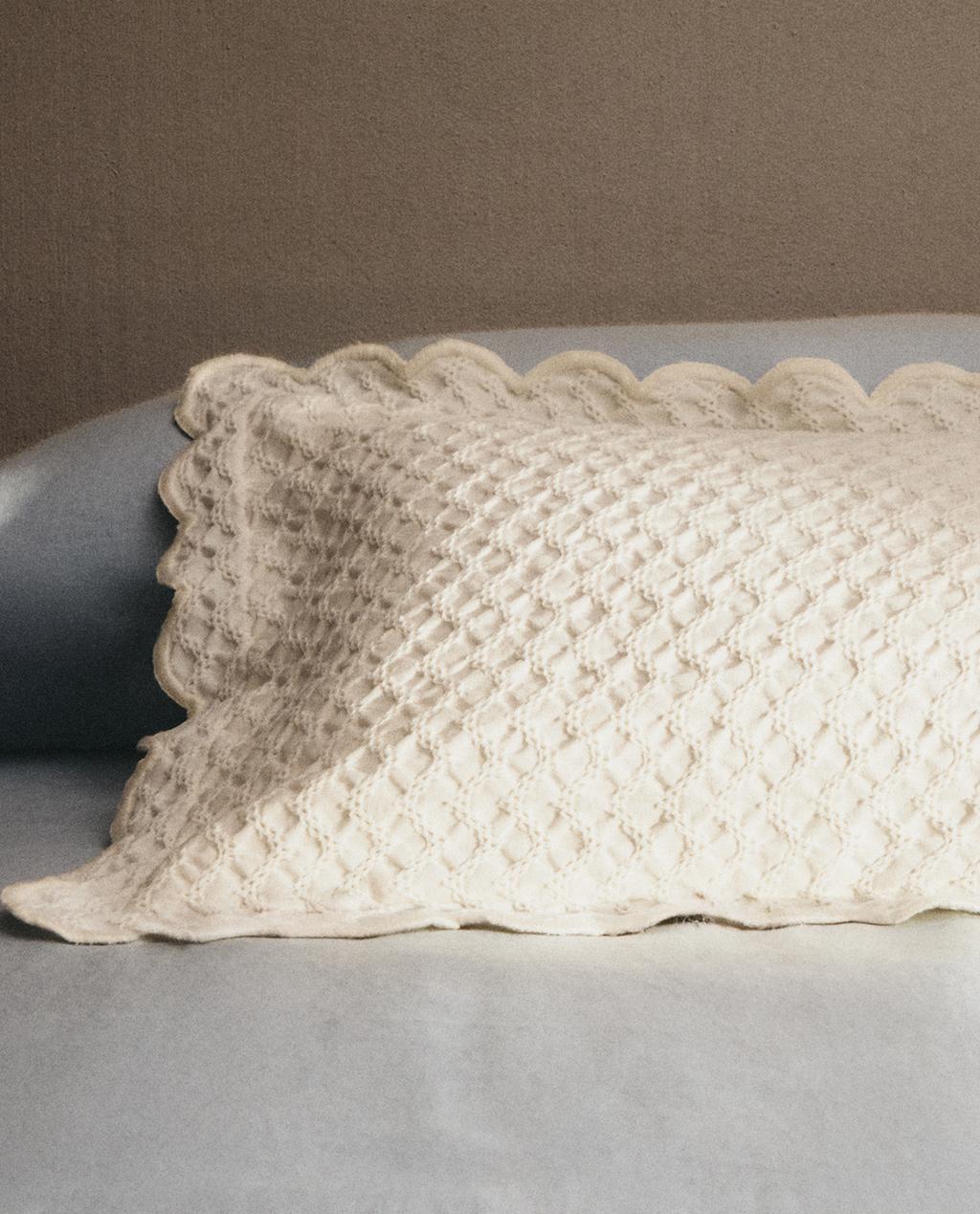 KIDS' MINI WAFFLE TEXTURE CUSHION COVER