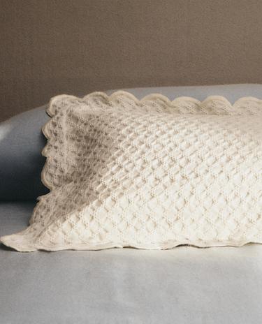 KIDS' MINI WAFFLE TEXTURE CUSHION COVER