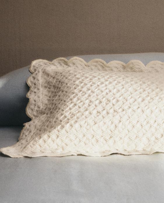 KIDS' MINI WAFFLE TEXTURE CUSHION COVER KIDS' MINI WAFFLE TEXTURE CUSHION COVER