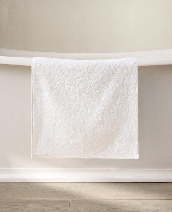 NON-SLIP PLAIN BATH MAT