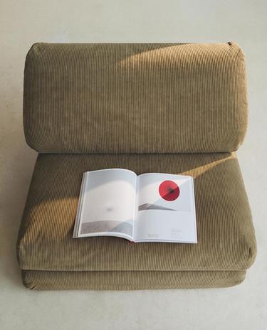 FOLDING CORDUROY CHAIR