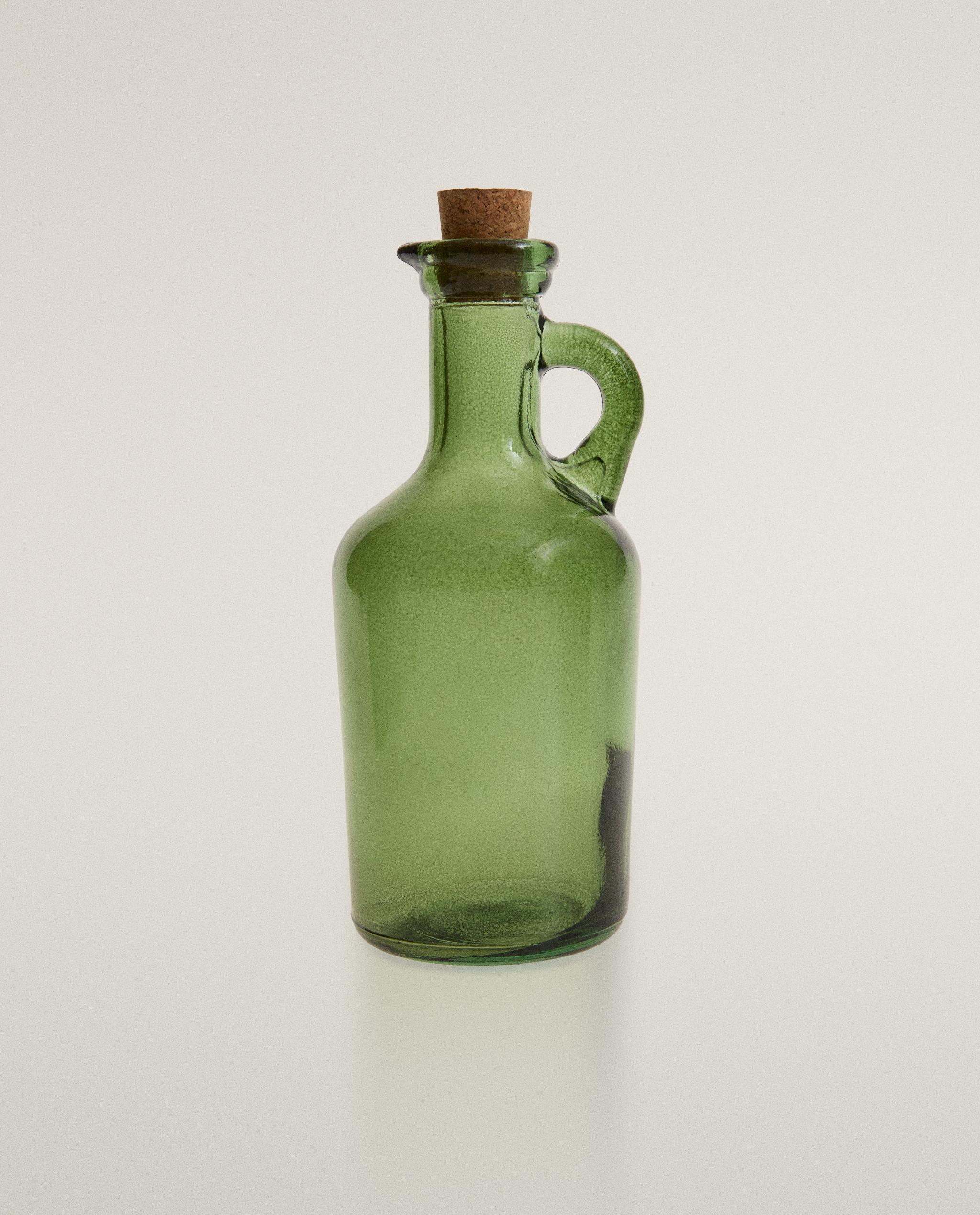CRUET AND SALT SHAKER product thumbnail 3