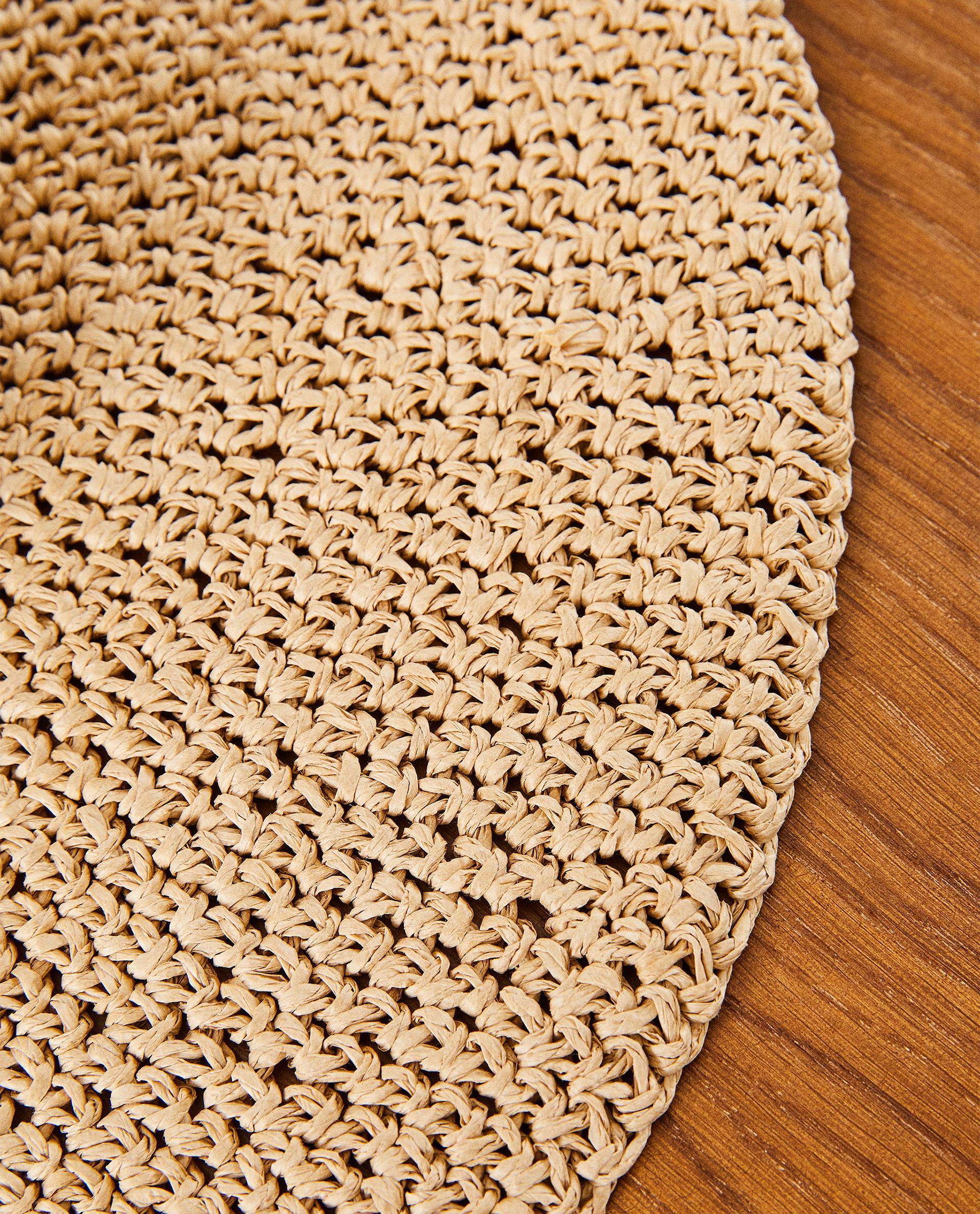 ROUND PAPER PLACEMAT product thumbnail 13