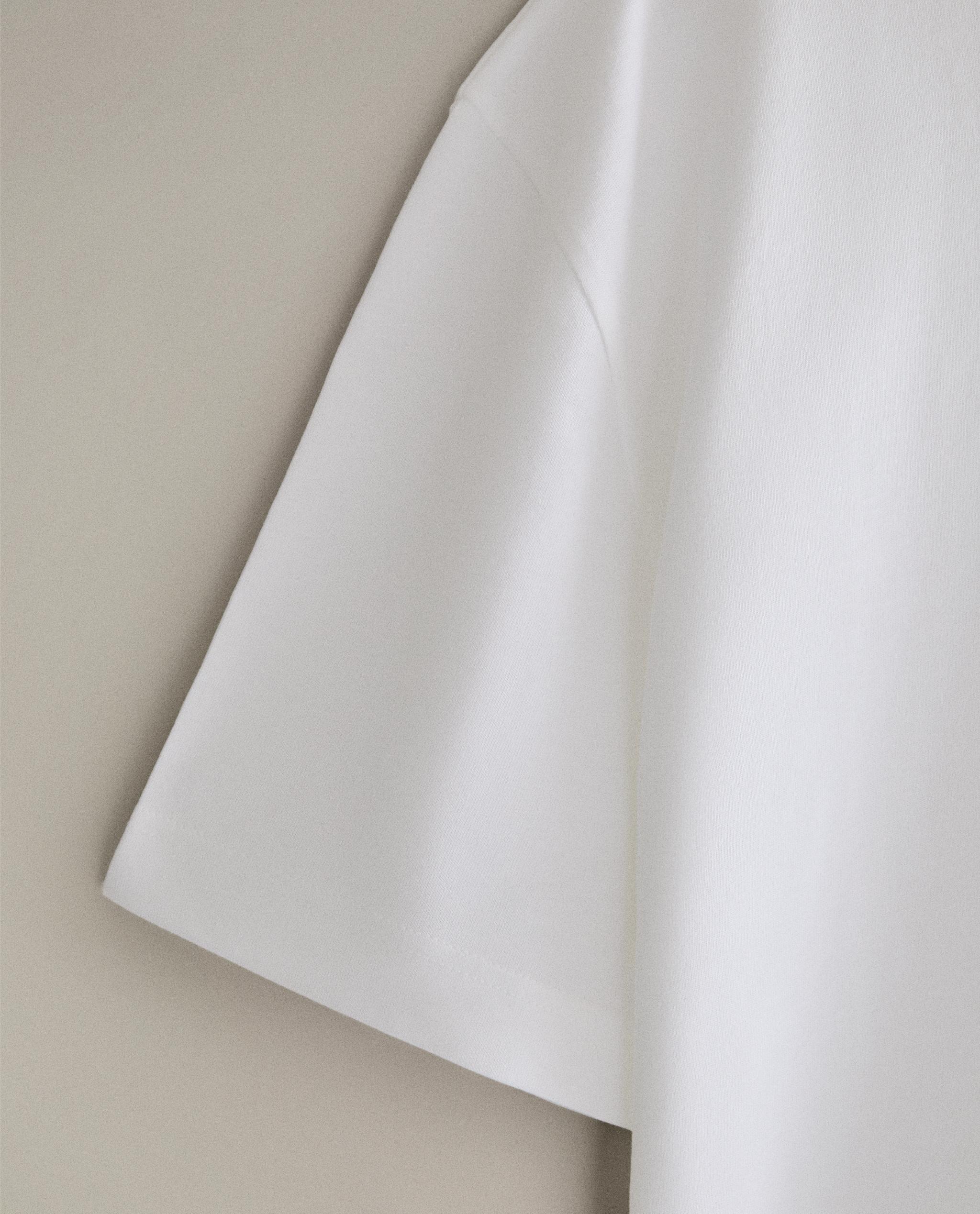 SHORT SLEEVE T-SHIRT product thumbnail 5
