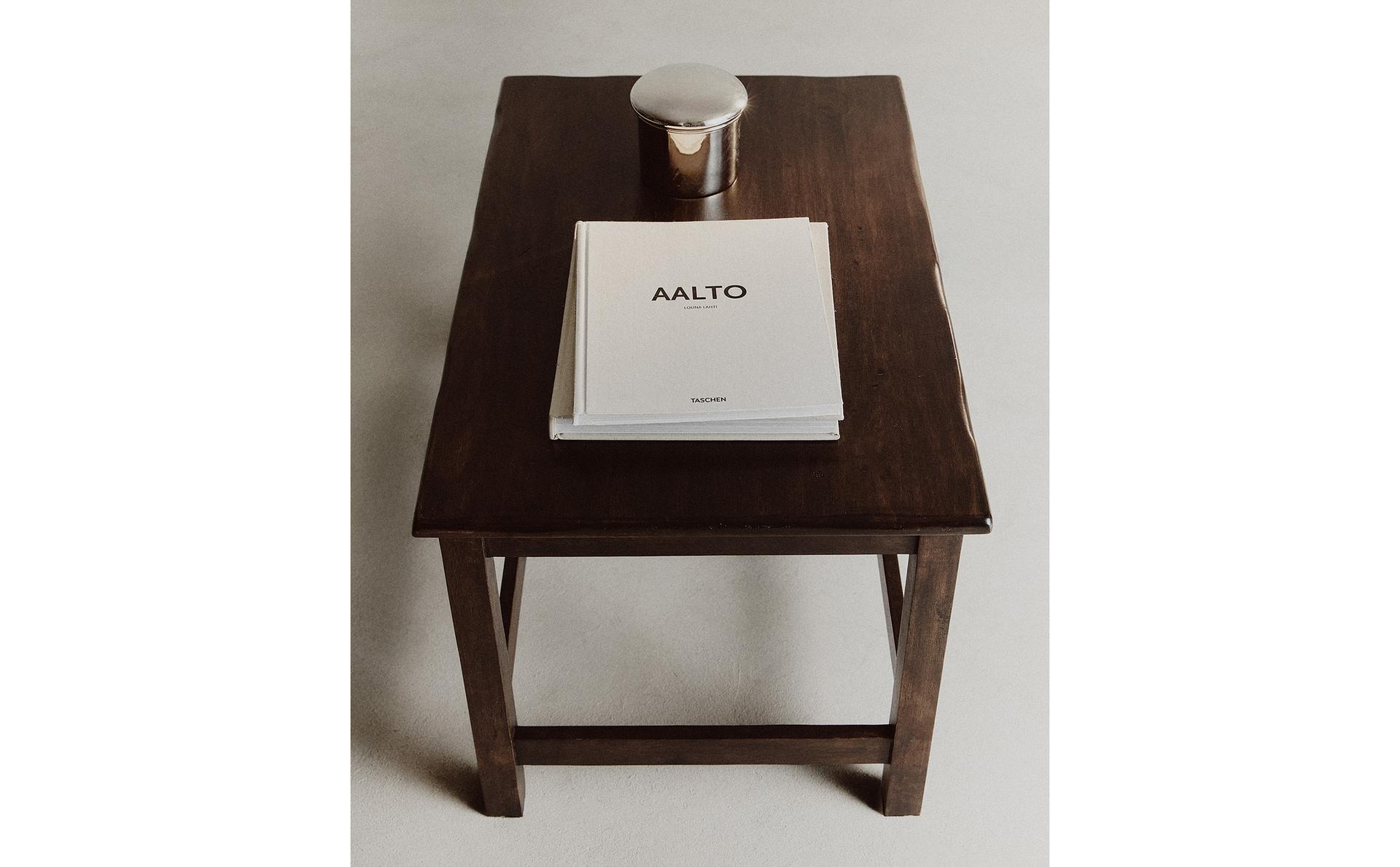 طاولة جانبية خشب طاولة جانبية خشب