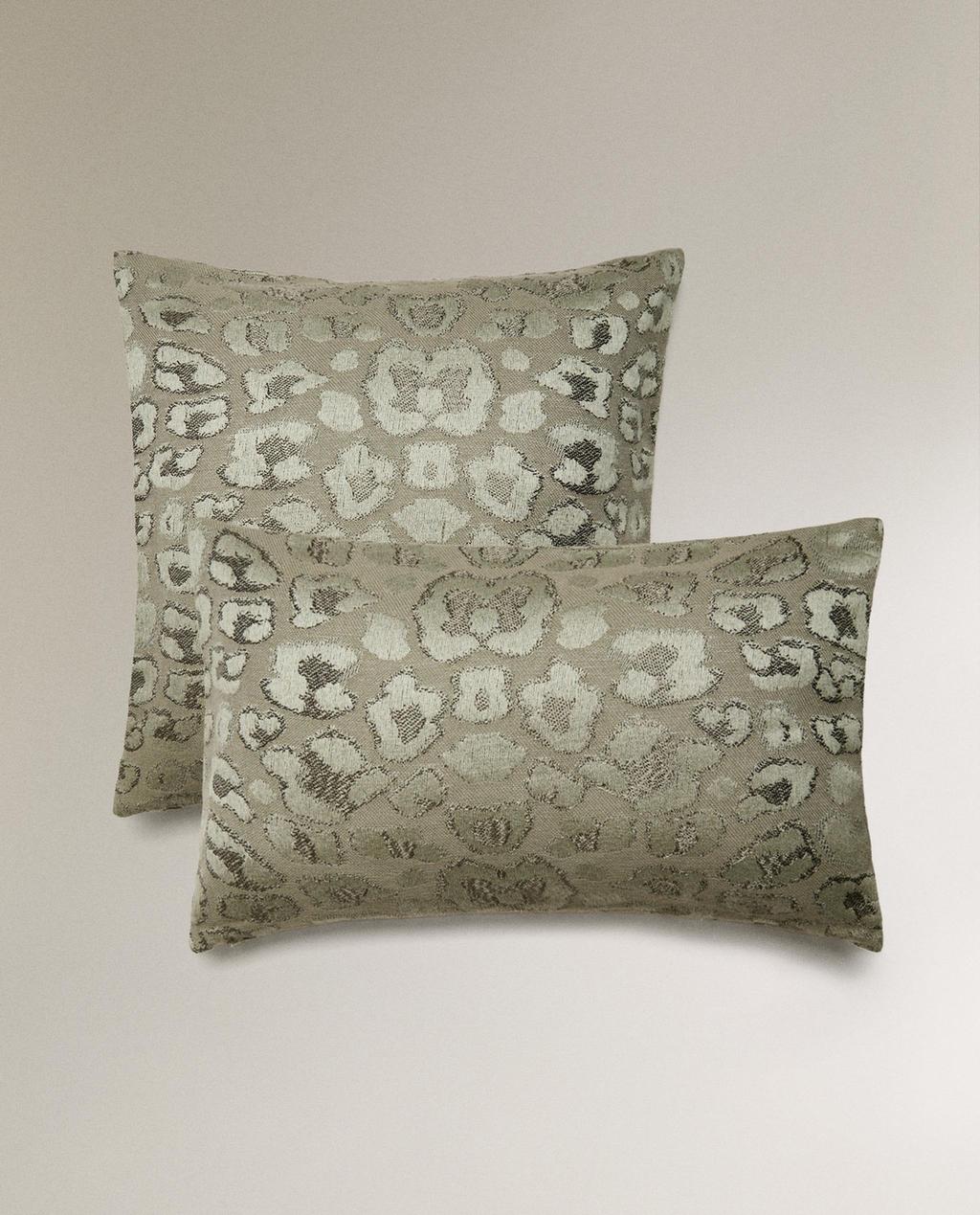 ANIMAL PRINT CUSHION COVER