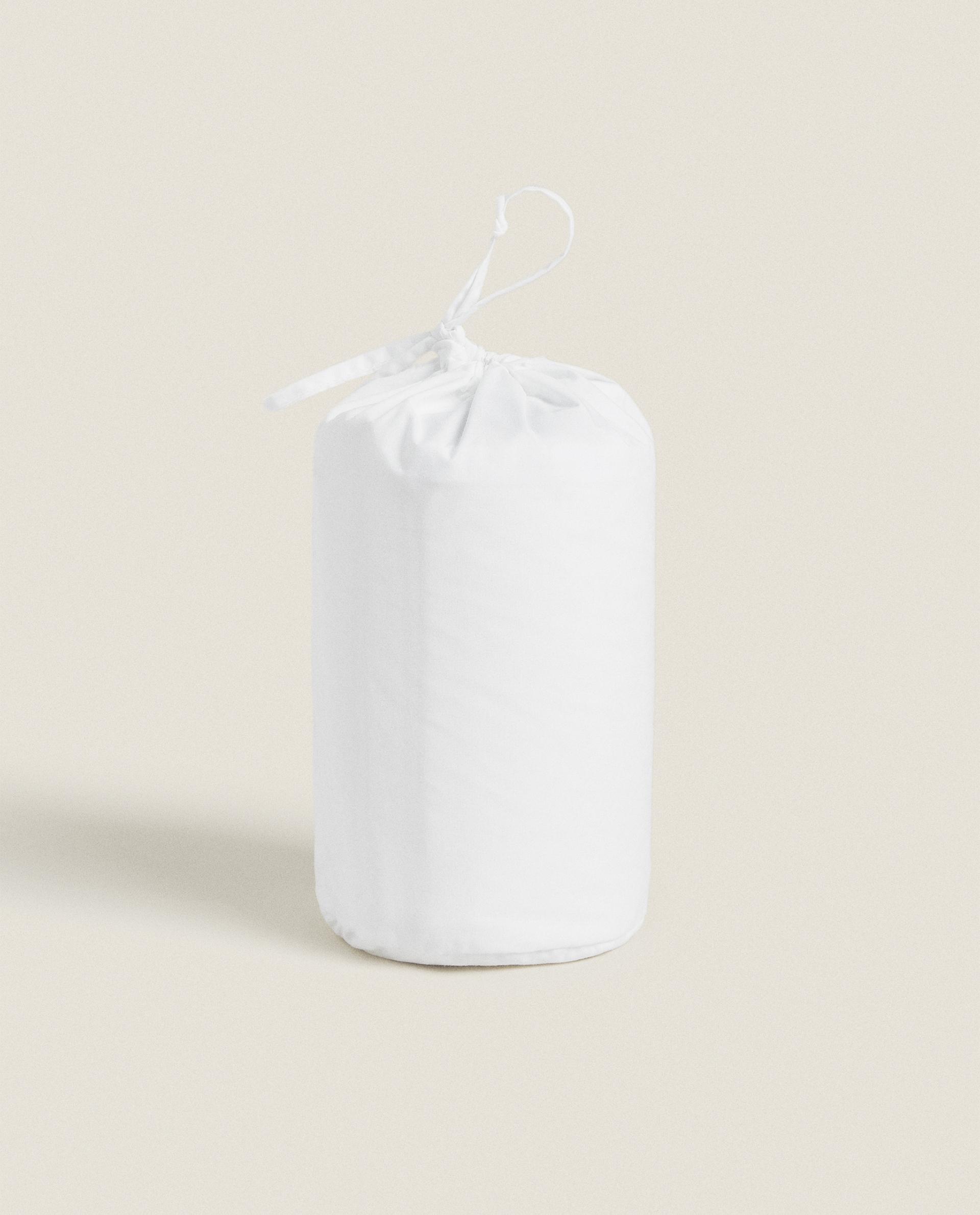 PADDED PILLOW PROTECTOR product thumbnail 4
