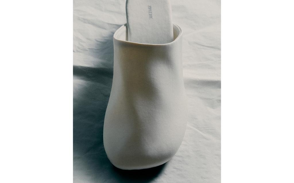 SATEEN HEELED MULES