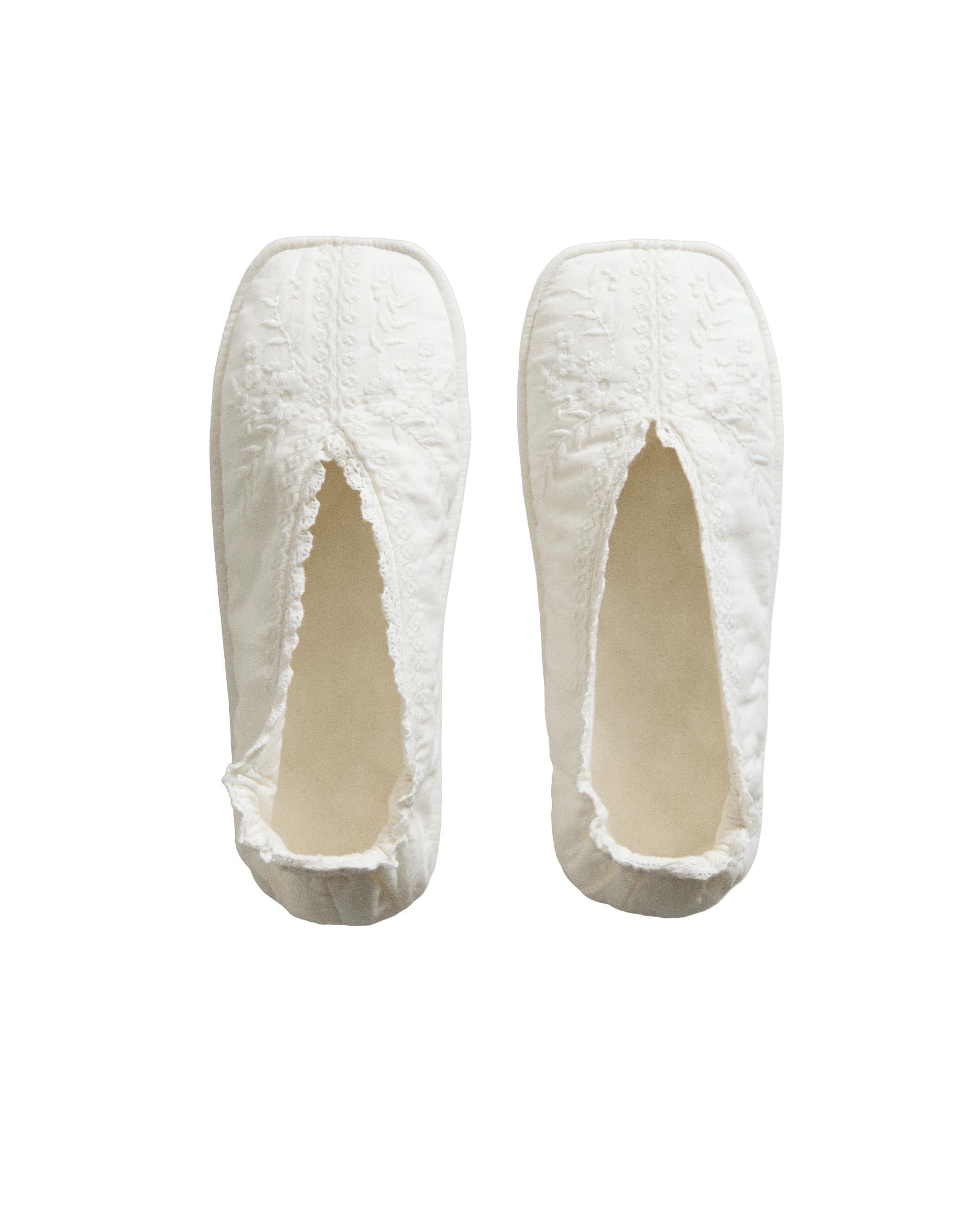 FOLDABLE LACE TRAINERS product thumbnail 6