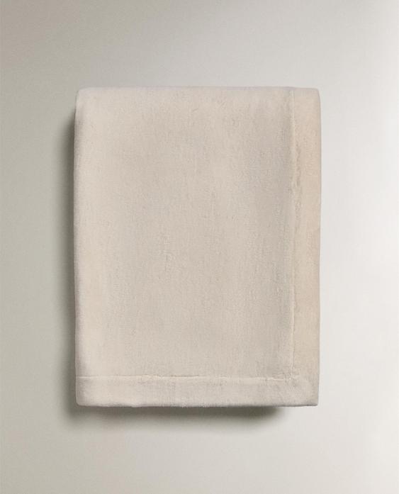 KOC NA ŁÓŻKO KOC NA ŁÓŻKO