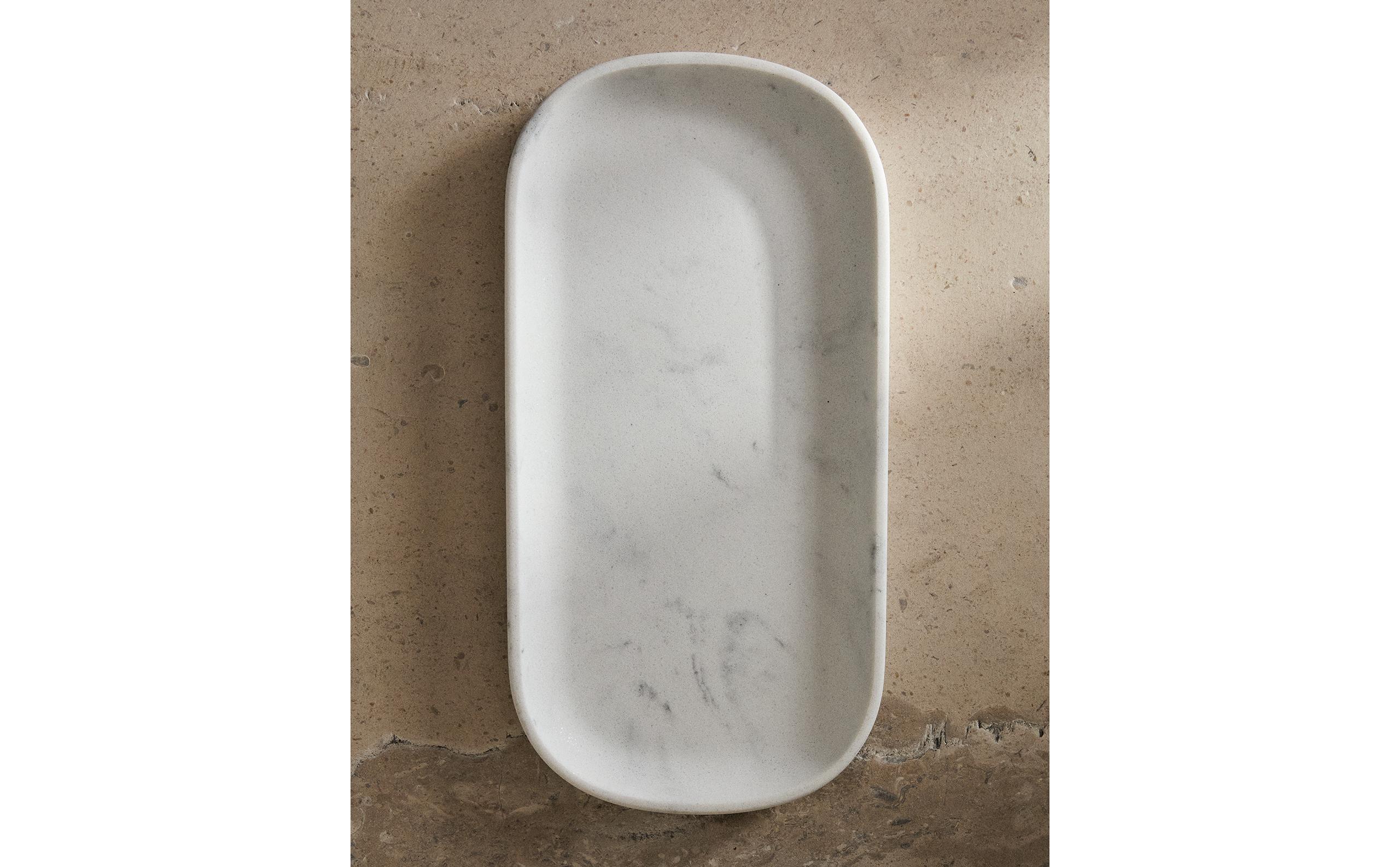 MARBLE-EFFECT BATHROOM TRAY