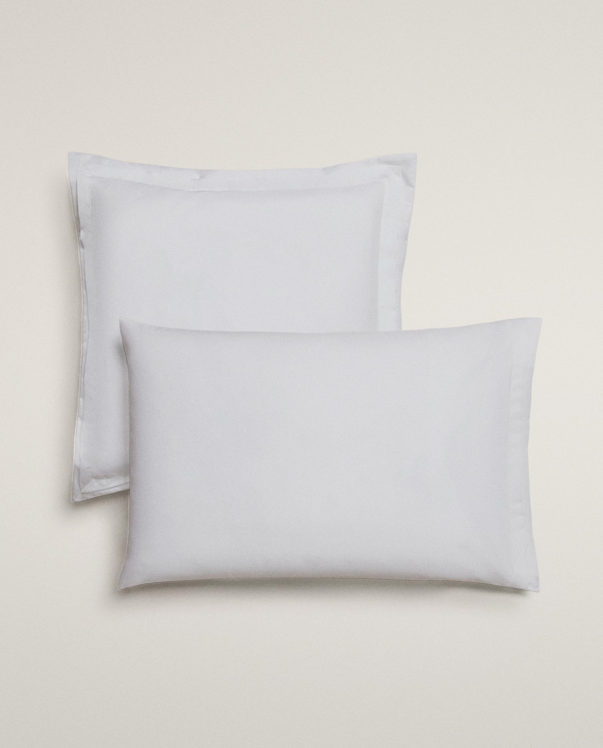 PLEATED COTTON SATEEN PILLOWCASE (1000 THREAD COUNT) product thumbnail 9