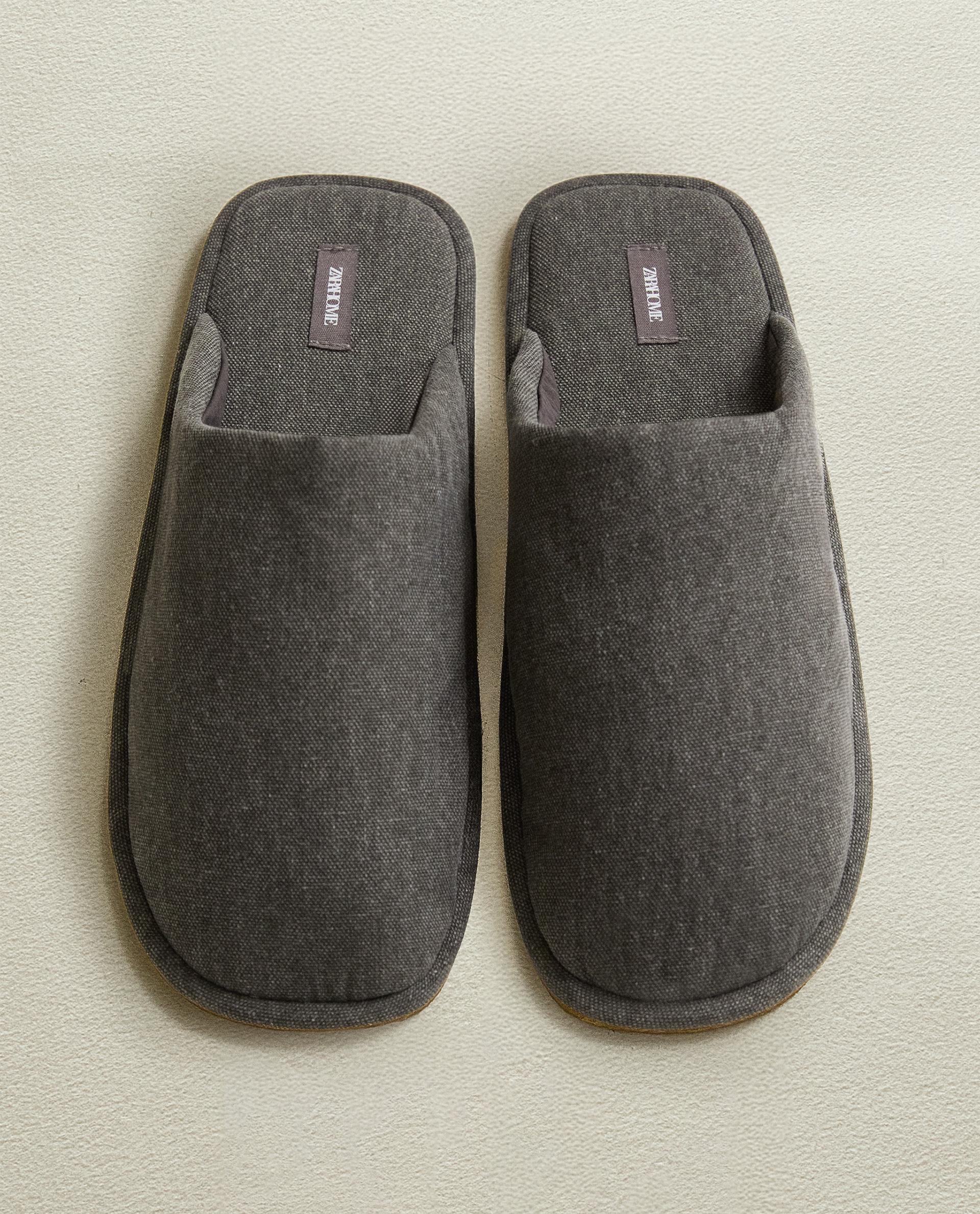 ZAPATILLA DESTALONADA Zara Home Andorra - Main Image