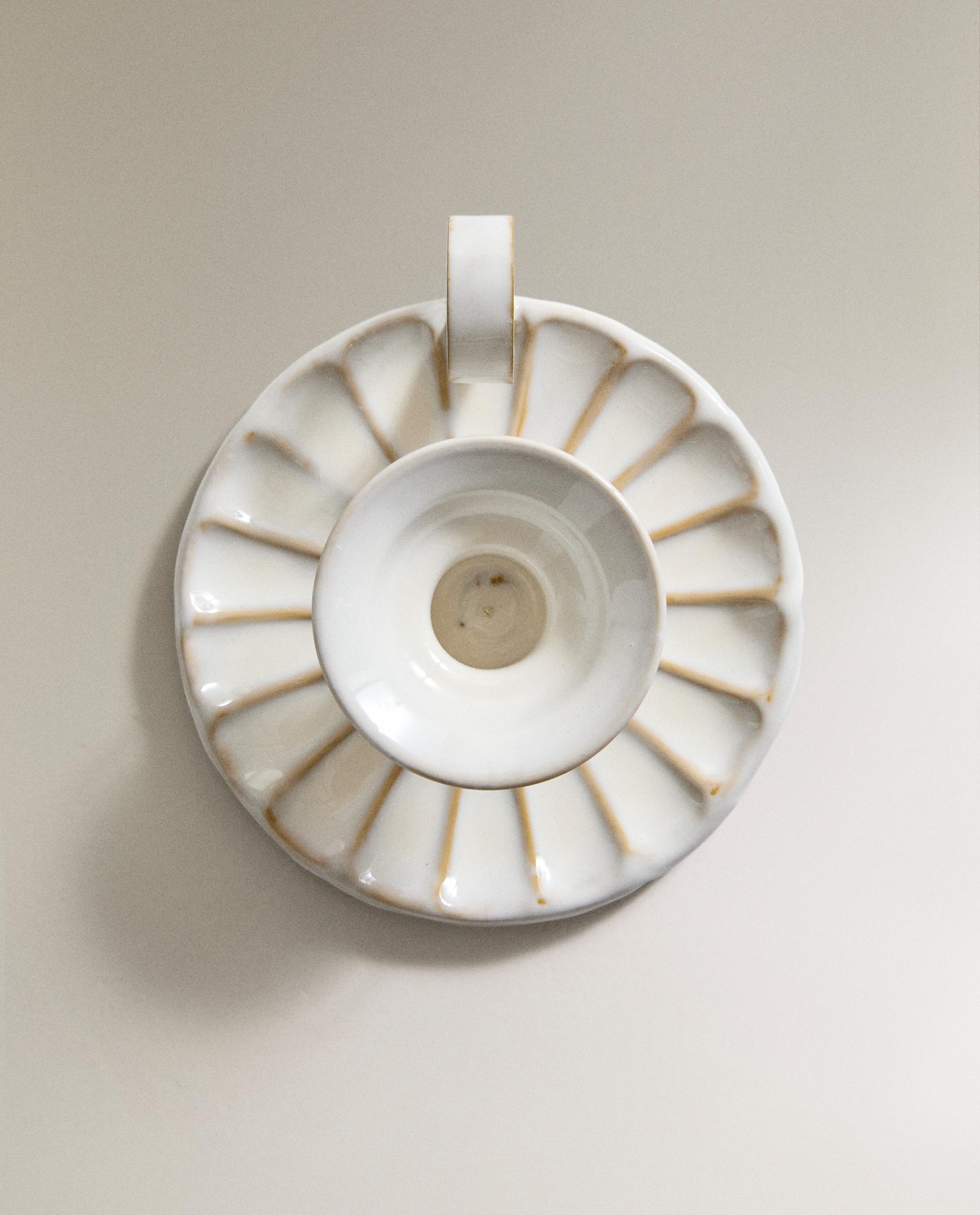 WAVY IRON CANDLE HOLDER product thumbnail 5