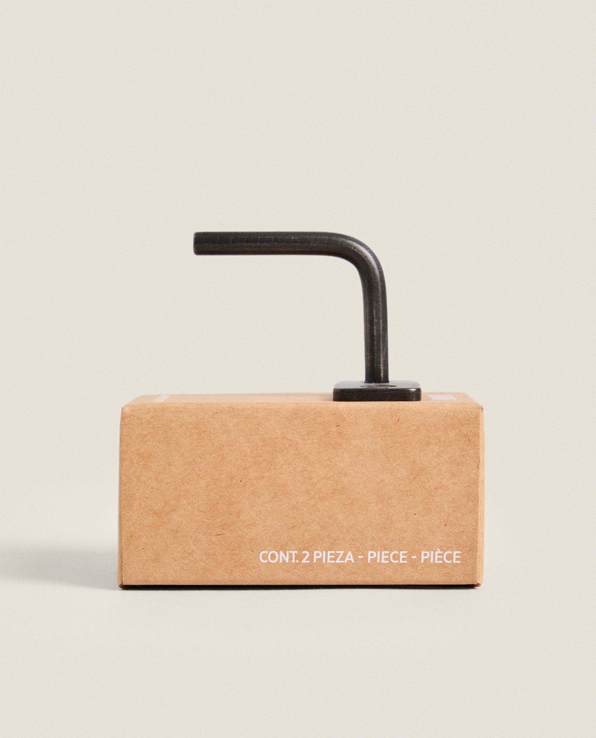 PACK OF SMALL DARK METAL HOOKS (PACK OF 2) product thumbnail 4
