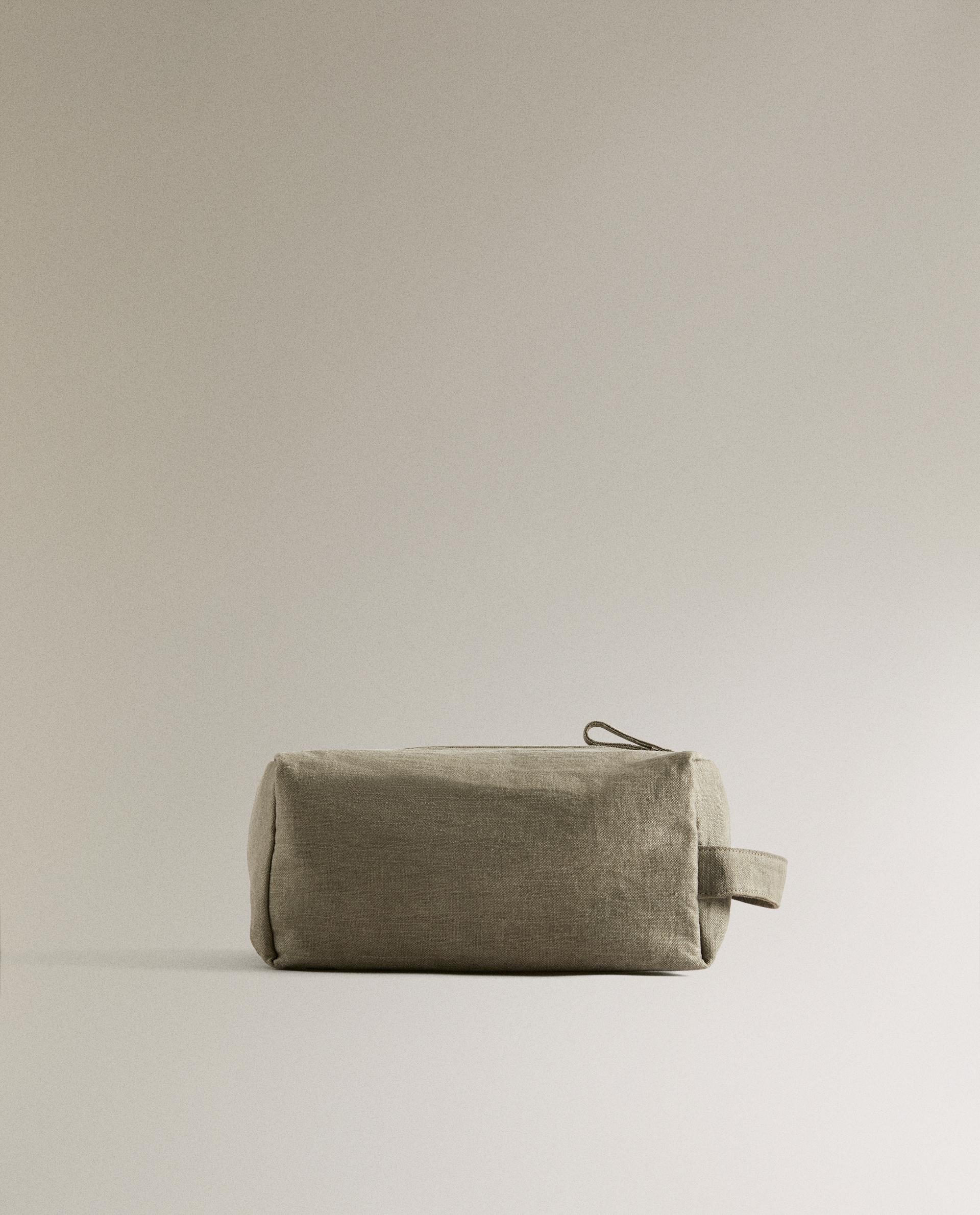 MEDIUM LINEN TOILETRY BAG