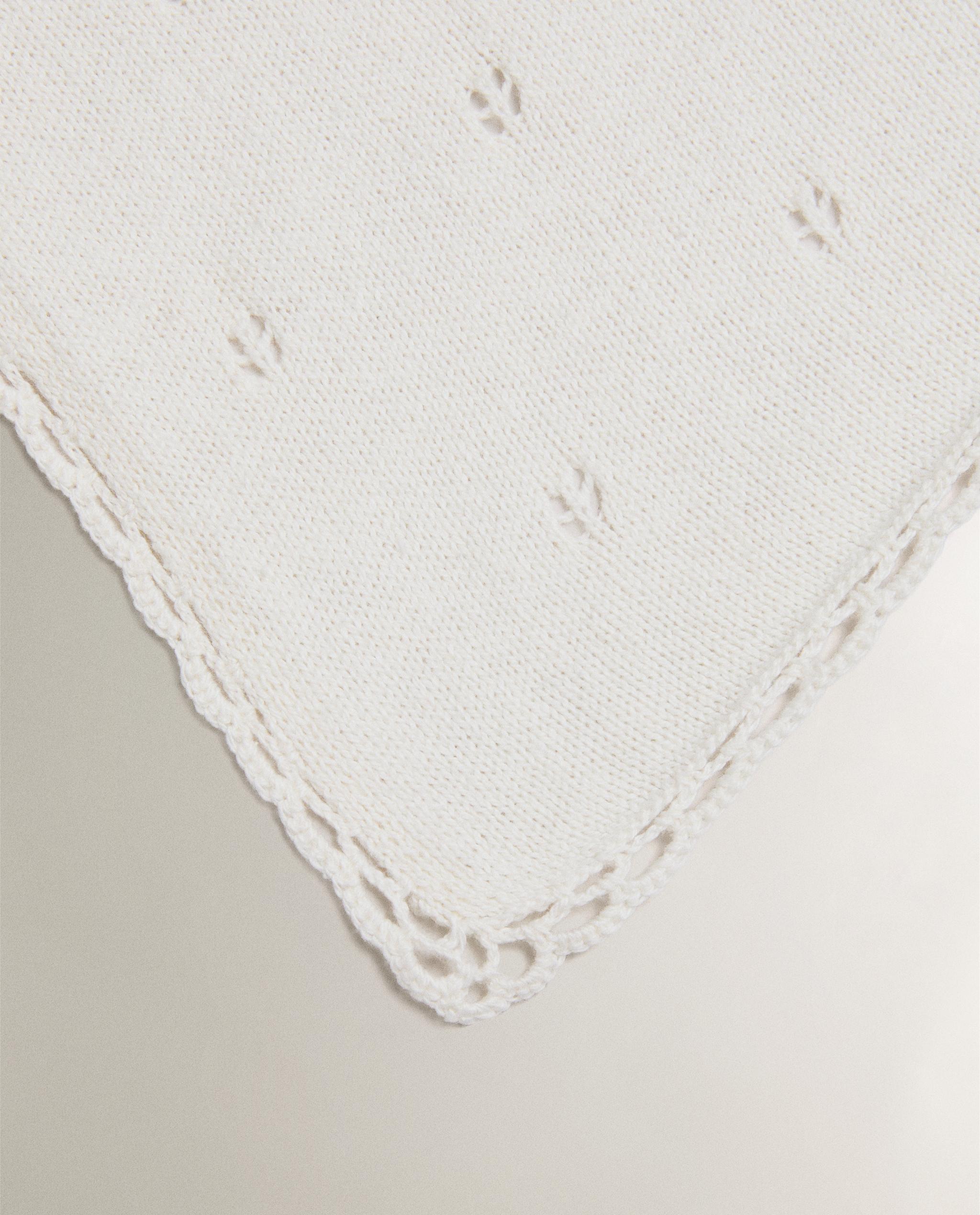 POINTELLE COTTON BABY BLANKET product thumbnail 5