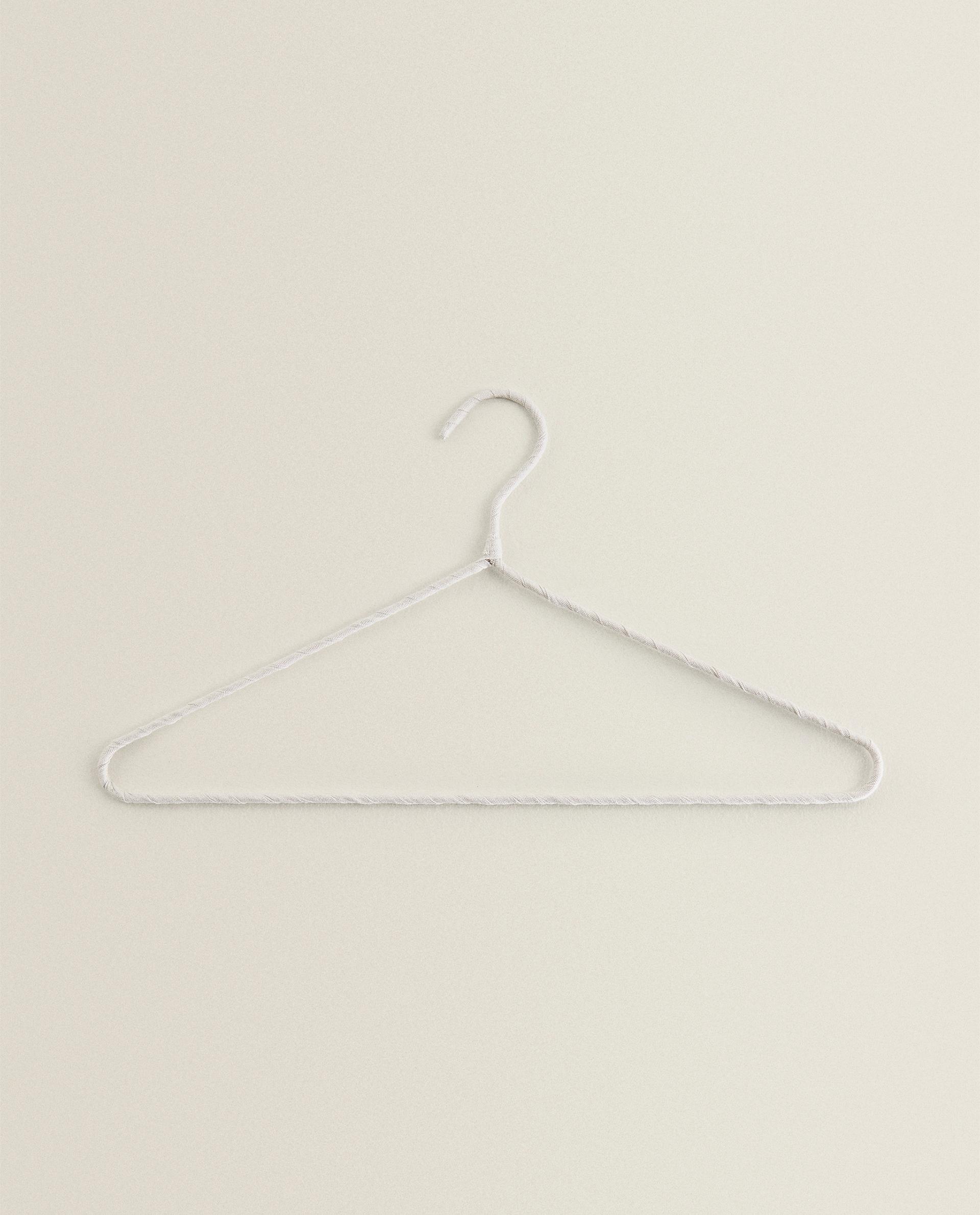 BEIGE COTTON AND LINEN HANGERS (PACK OF 4) product thumbnail 14