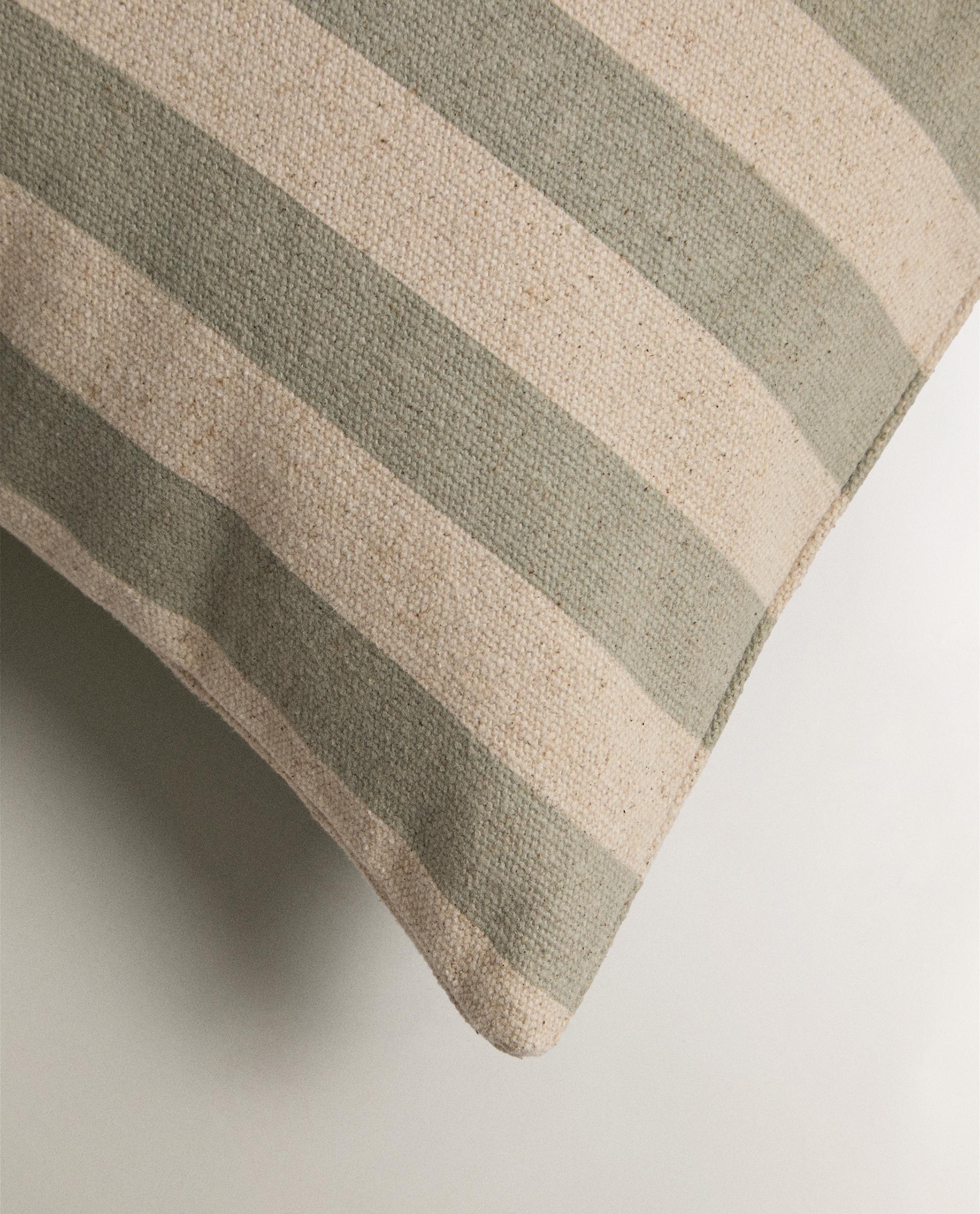 クッションカバー ストライプ | Zara Home 日本/Japan