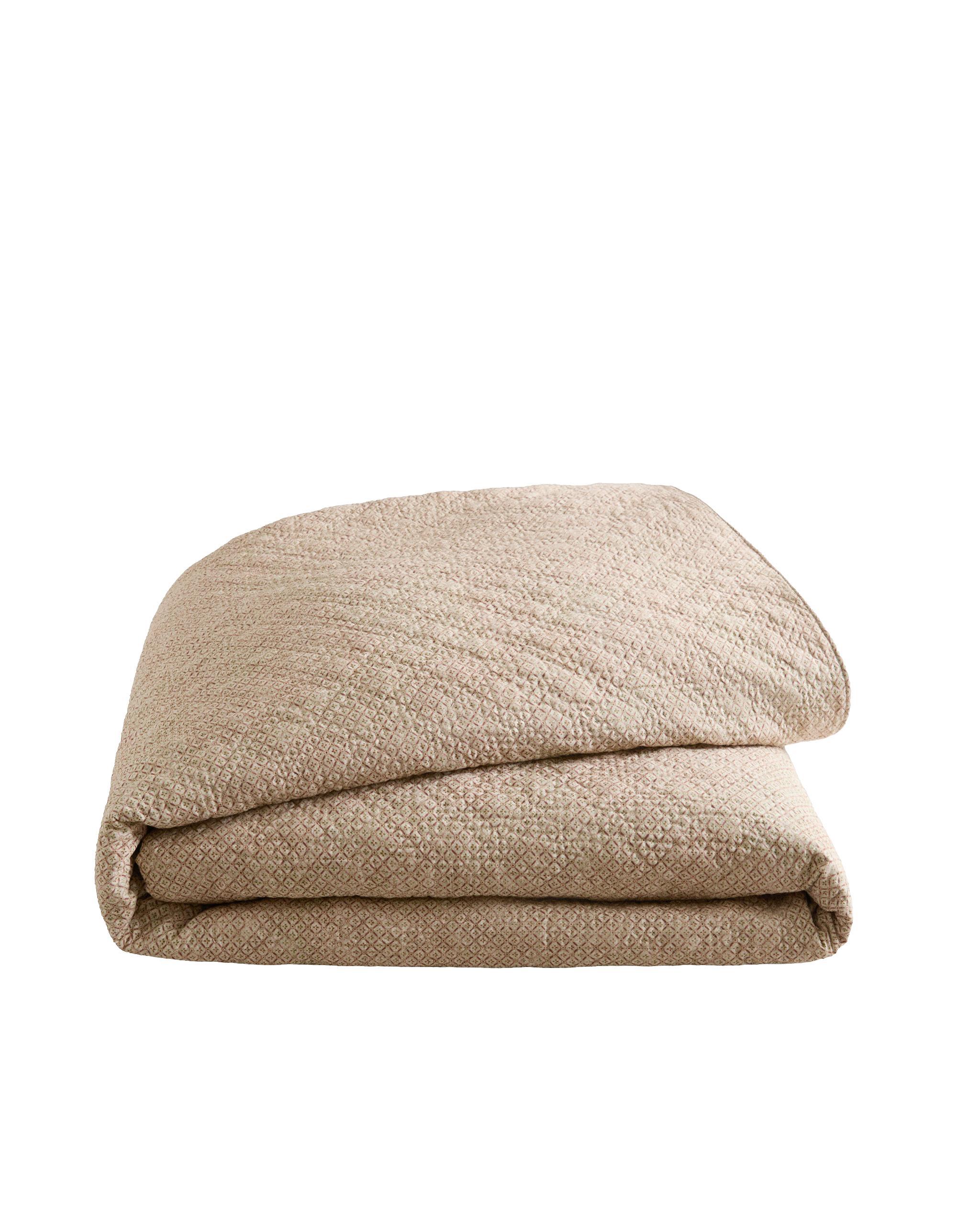 QUILTED BEDSPREAD AND CUSHION COVER | KATHARINE POLE product thumbnail 3