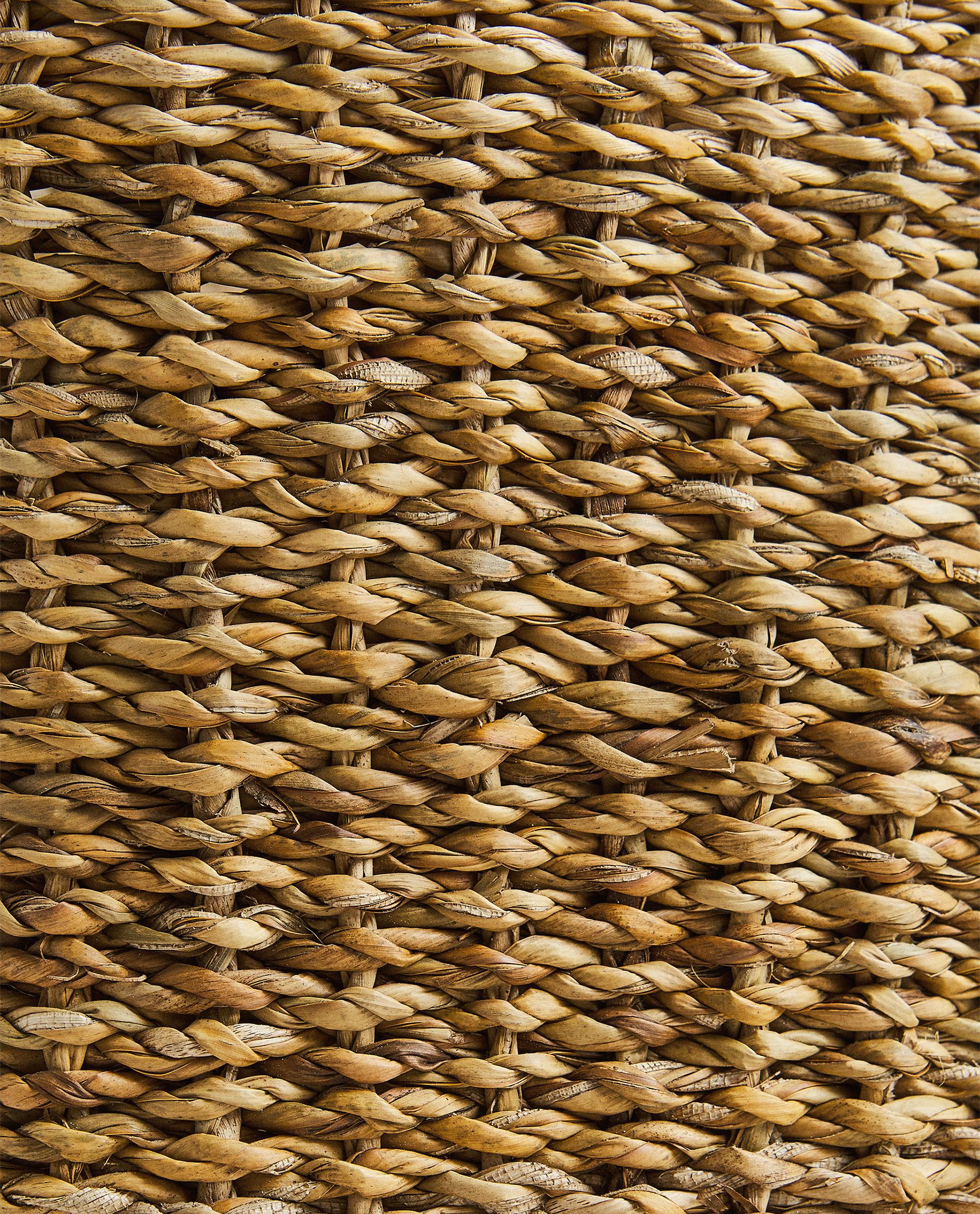 SEAGRASS BASKET WITH HANDLES product thumbnail 3