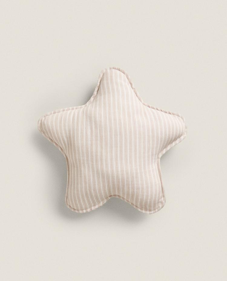 CHILDREN'S MUSLIN STAR CUSHION