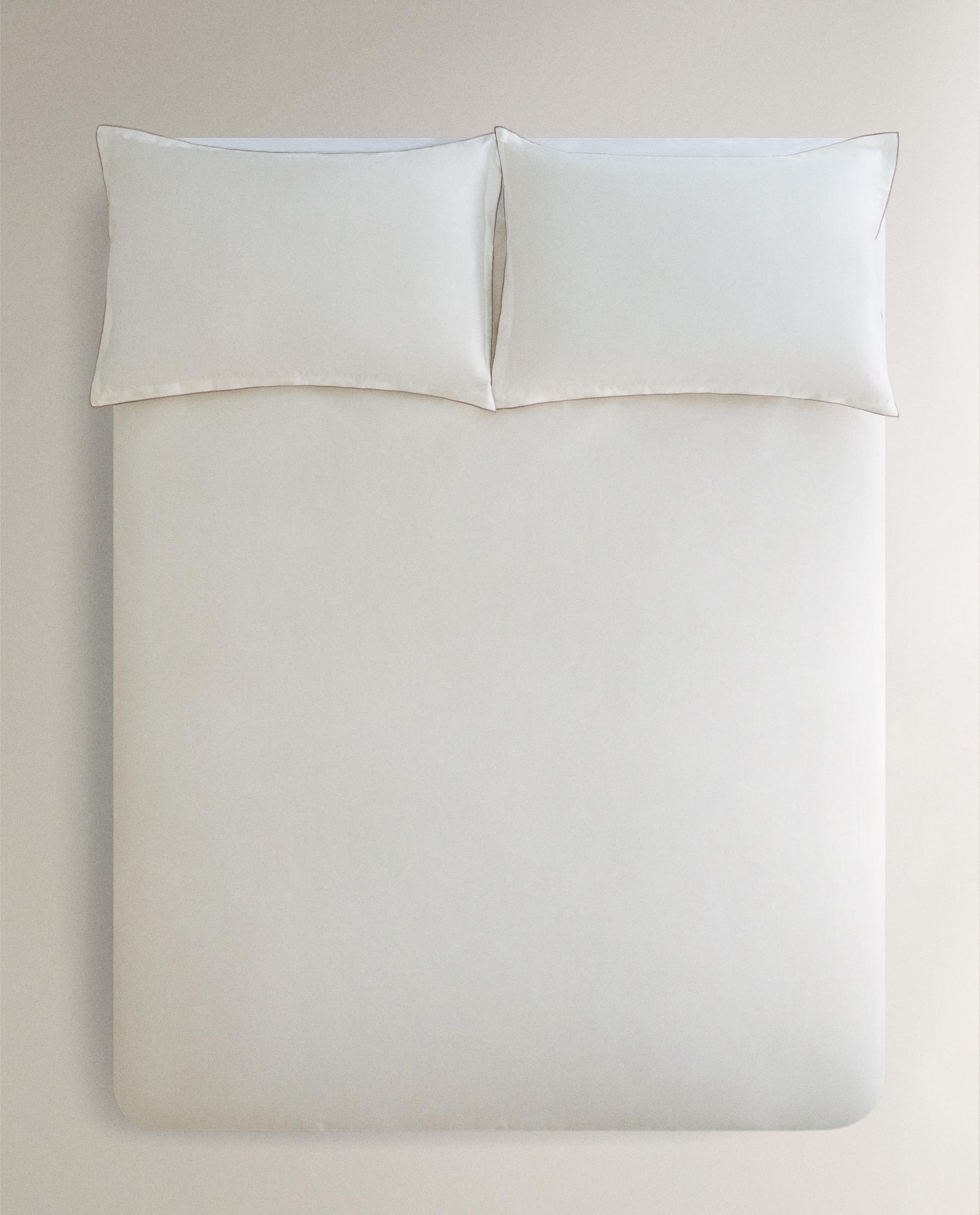 SATEEN OVERLOCK DUVET COVER product thumbnail 5