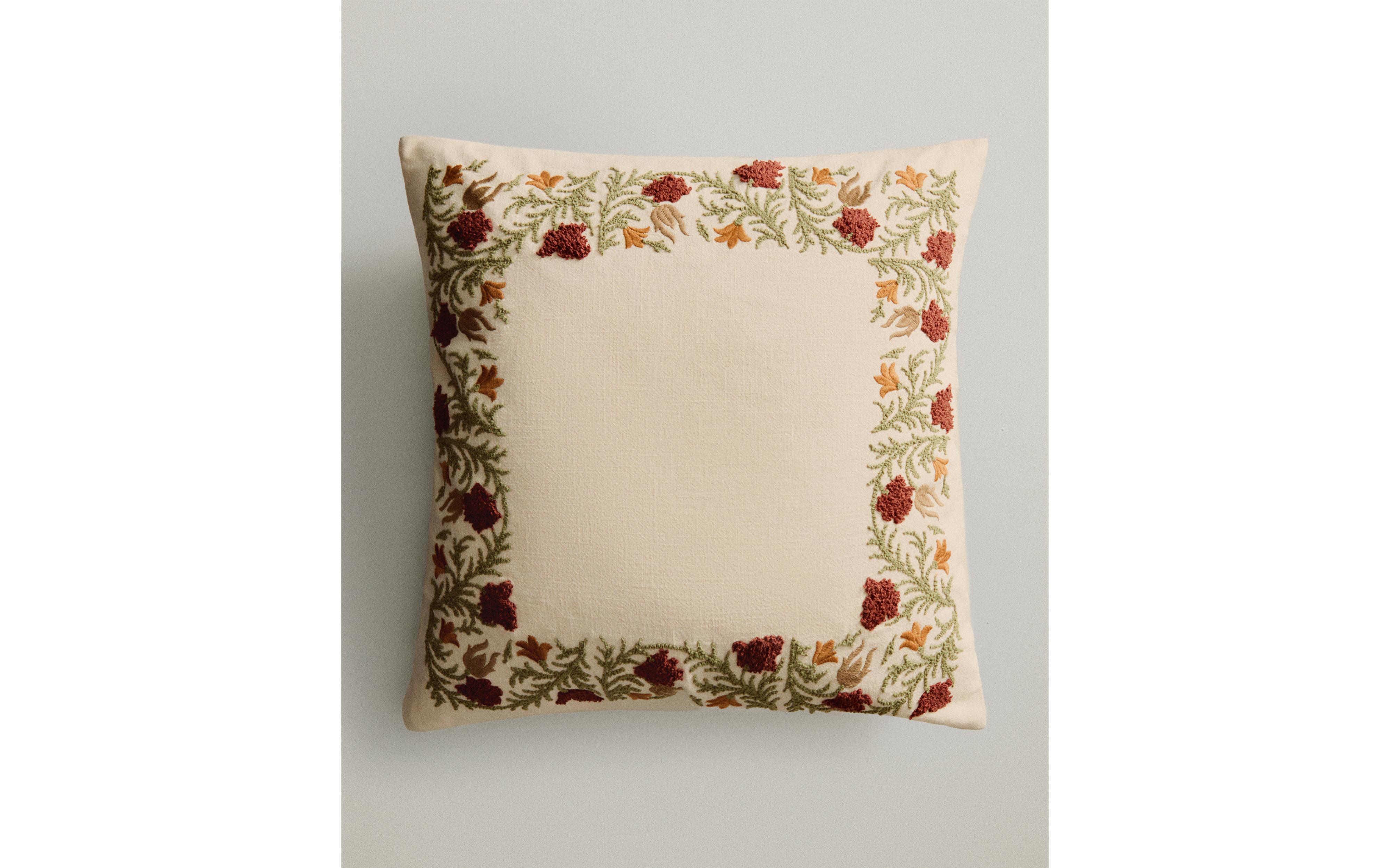 TUFTING CUSHION COVER product thumbnail 2