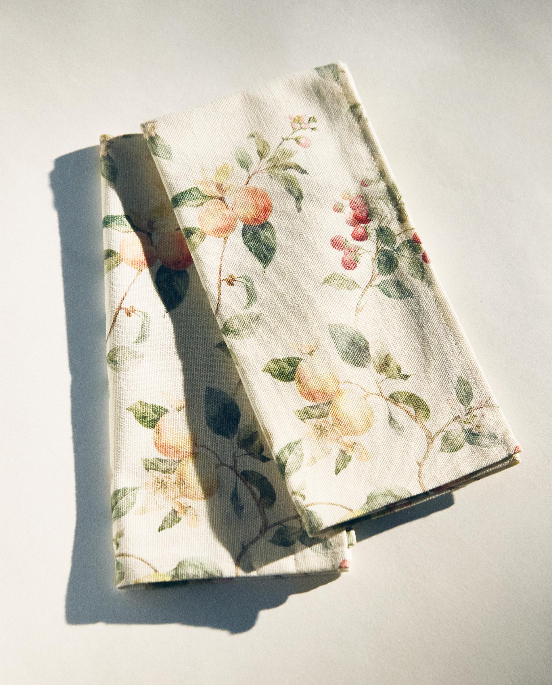 BOTANICAL PRINT NAPKINS (PACK OF 2) product thumbnail 11