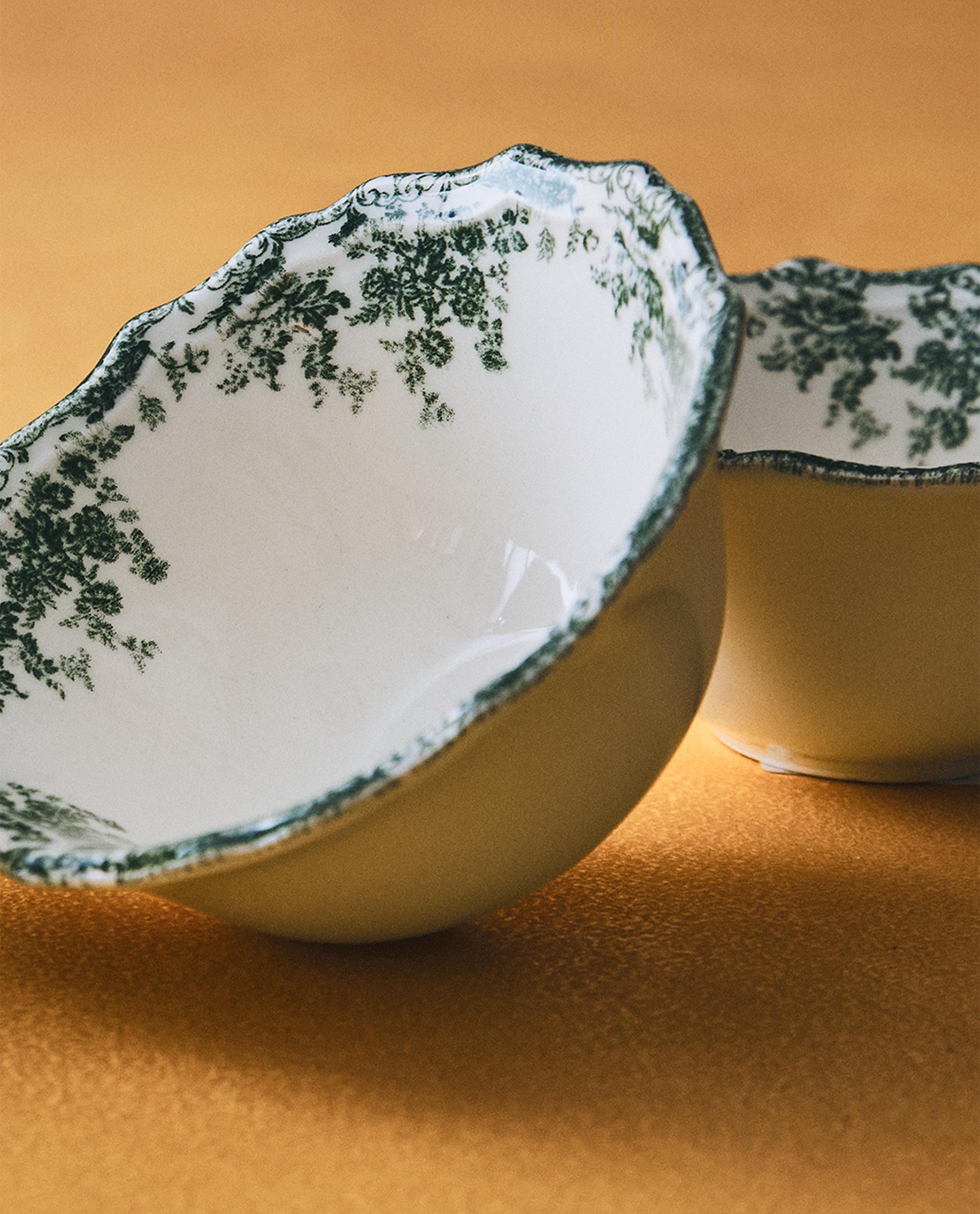 FLORAL EARTHENWARE SNACK BOWL