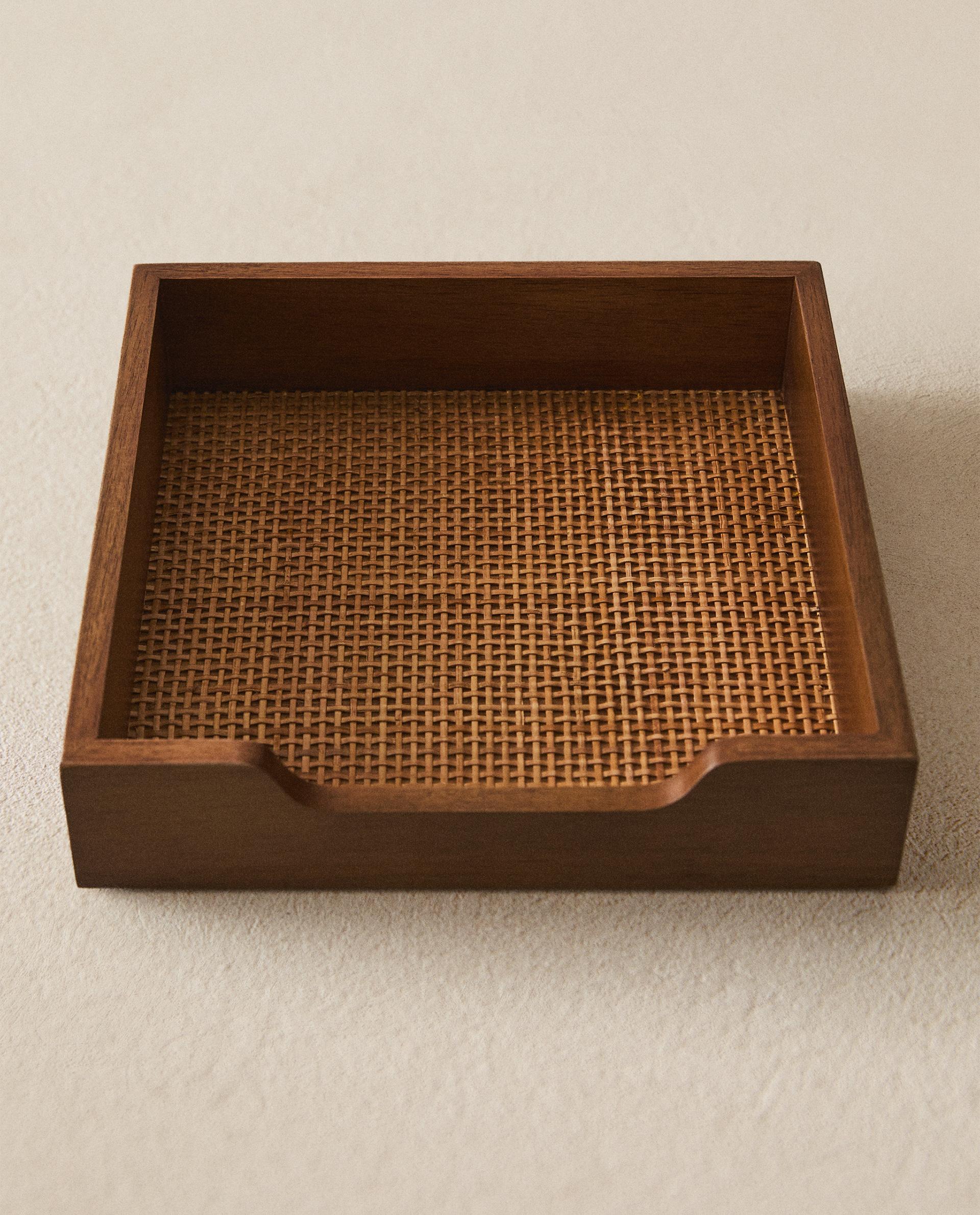 WOOD AND RATTAN NAPKIN HOLDER WOOD AND RATTAN NAPKIN HOLDER