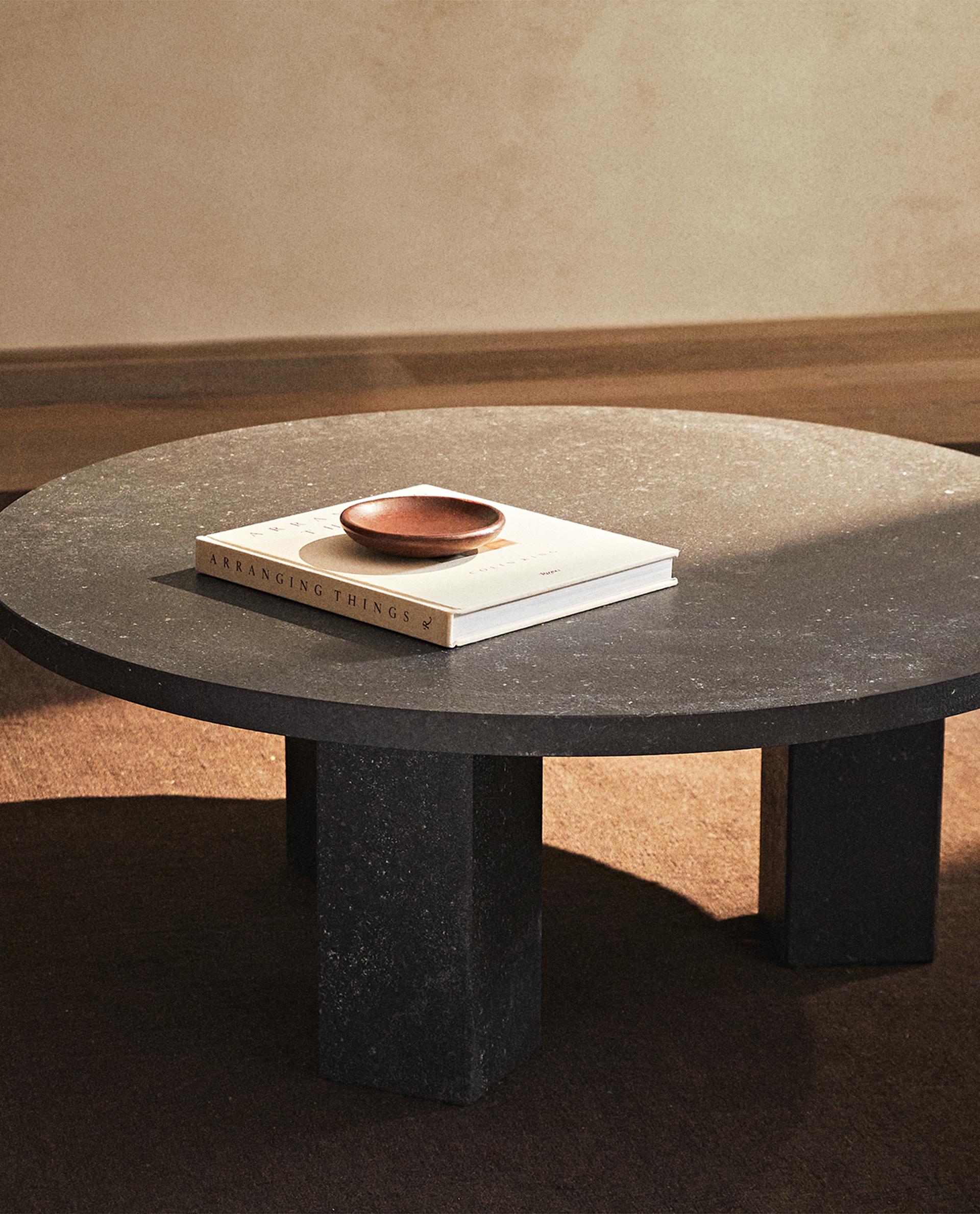 LIMESTONE TABLE LIMITED EDITION