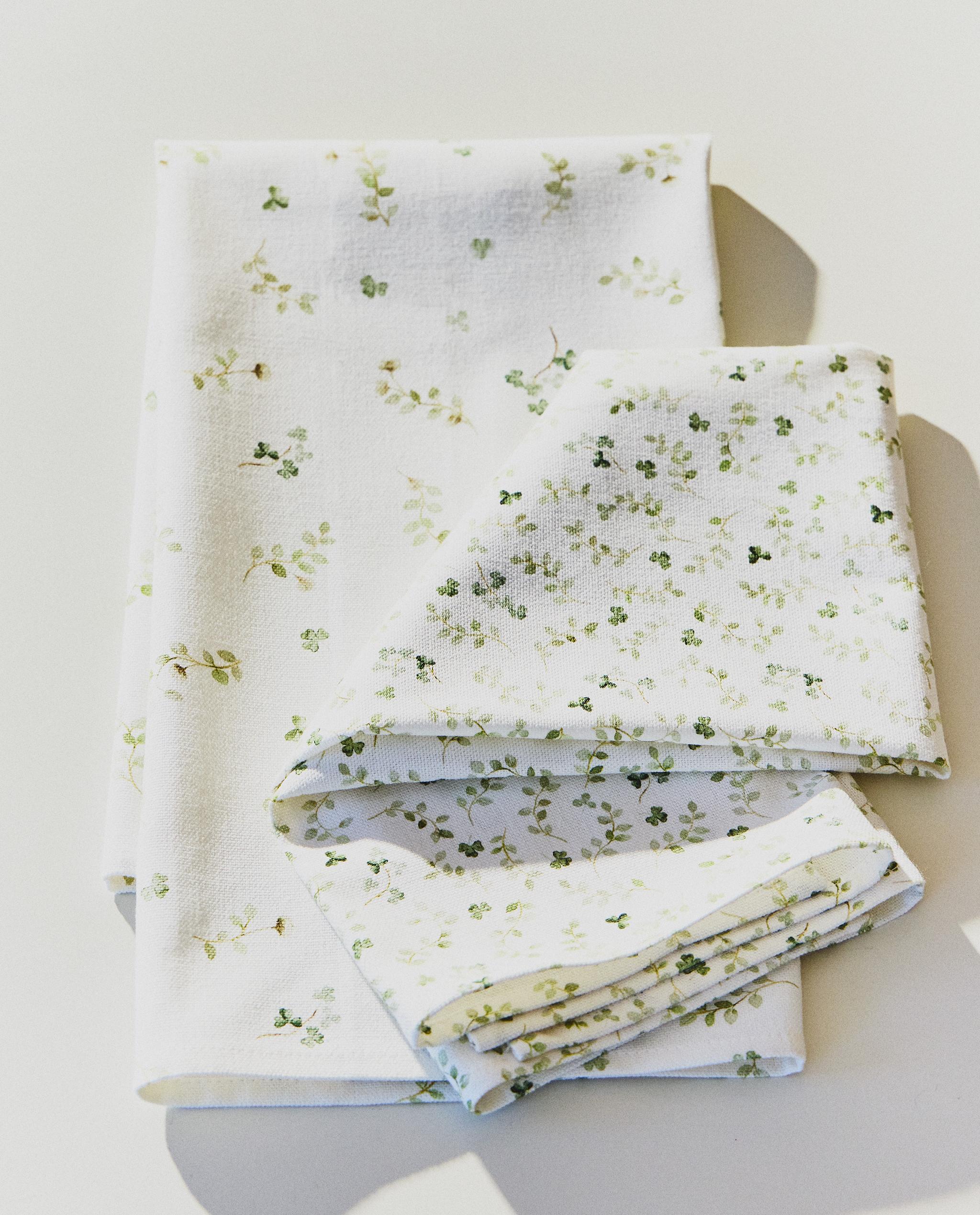 PACK OF FLORAL COTTON TEA TOWELS (PACK OF 2) product thumbnail 9