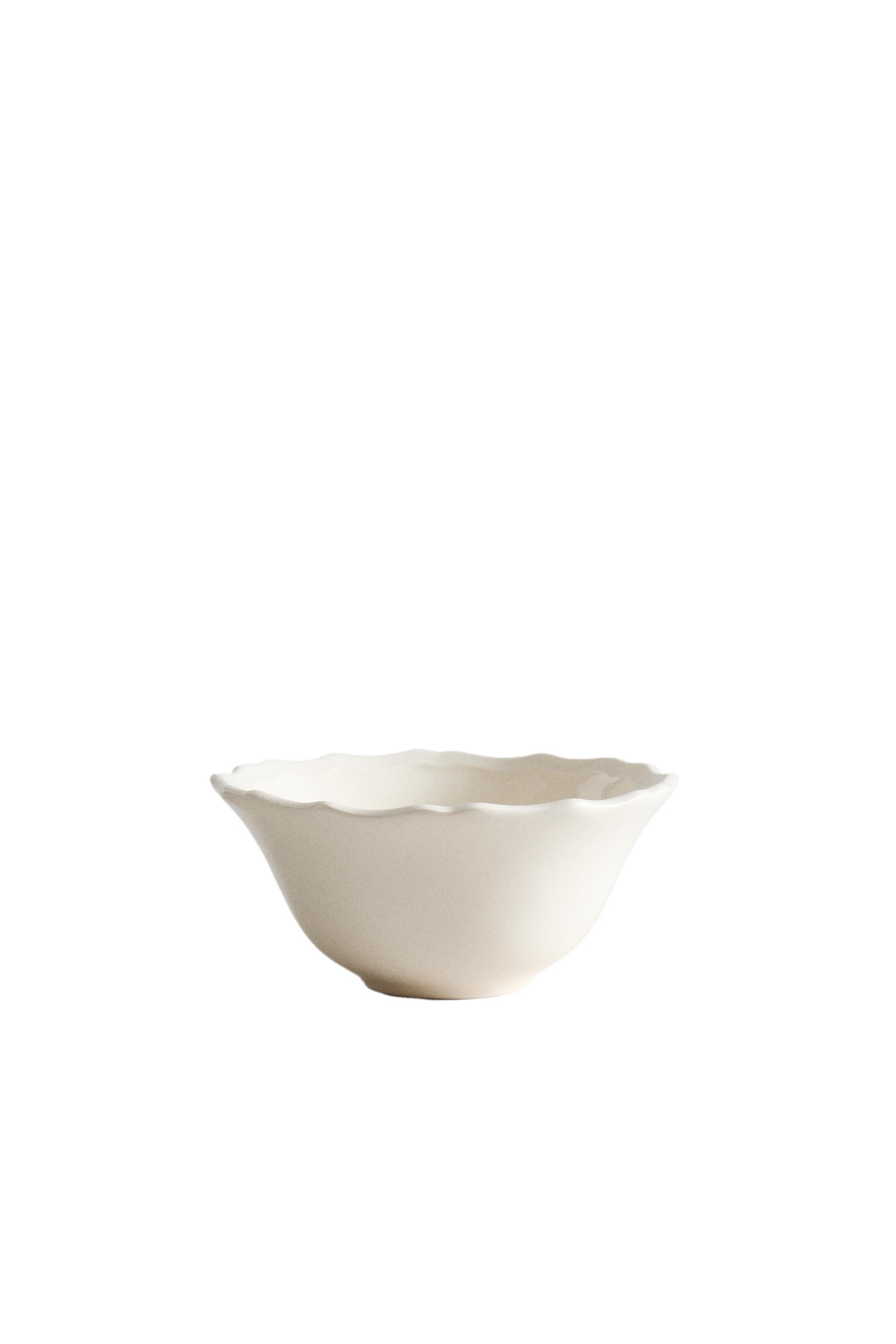 EARTHENWARE SNACK BOWL product thumbnail 4