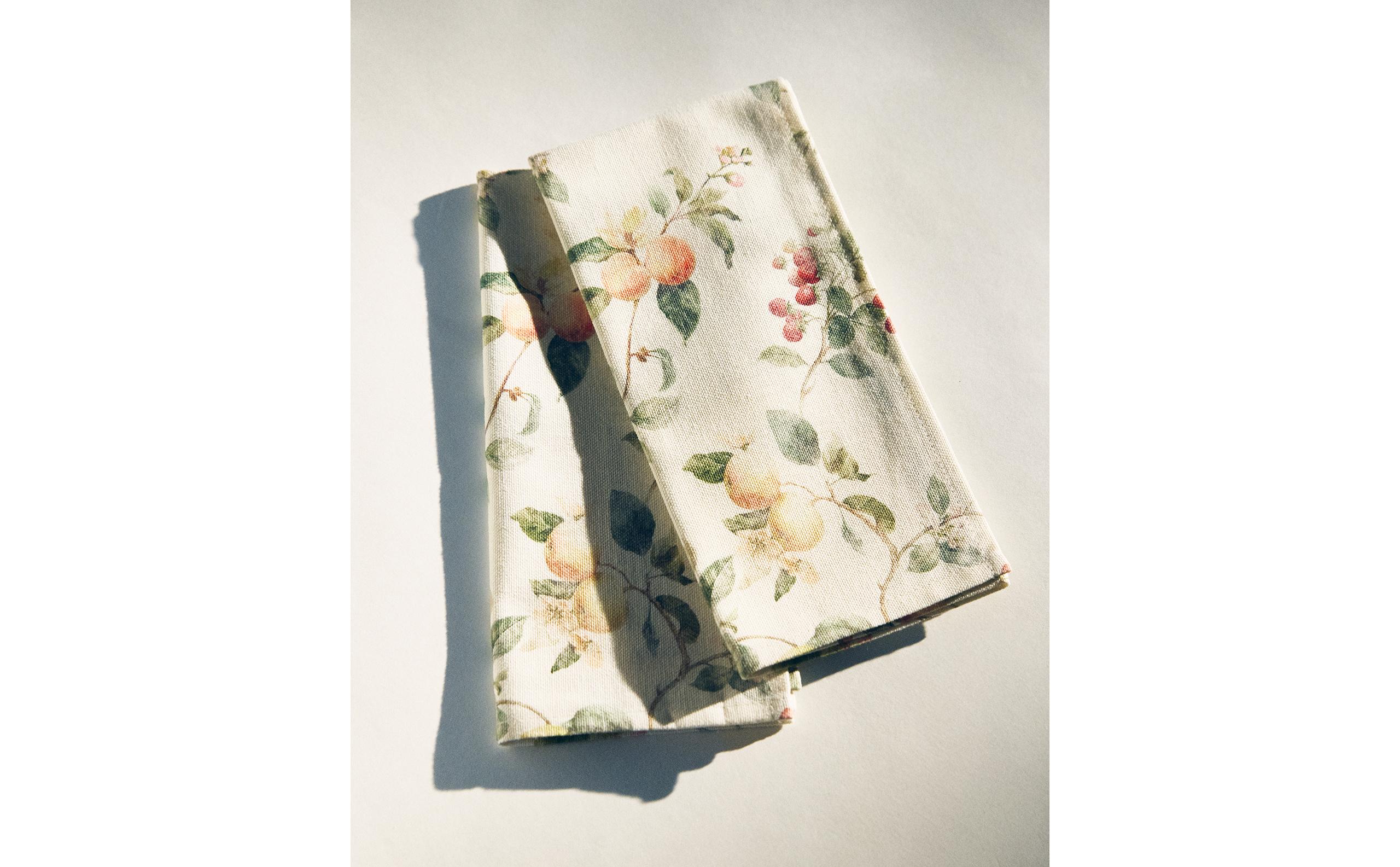 BOTANICAL PRINT NAPKINS (PACK OF 2) product thumbnail 10